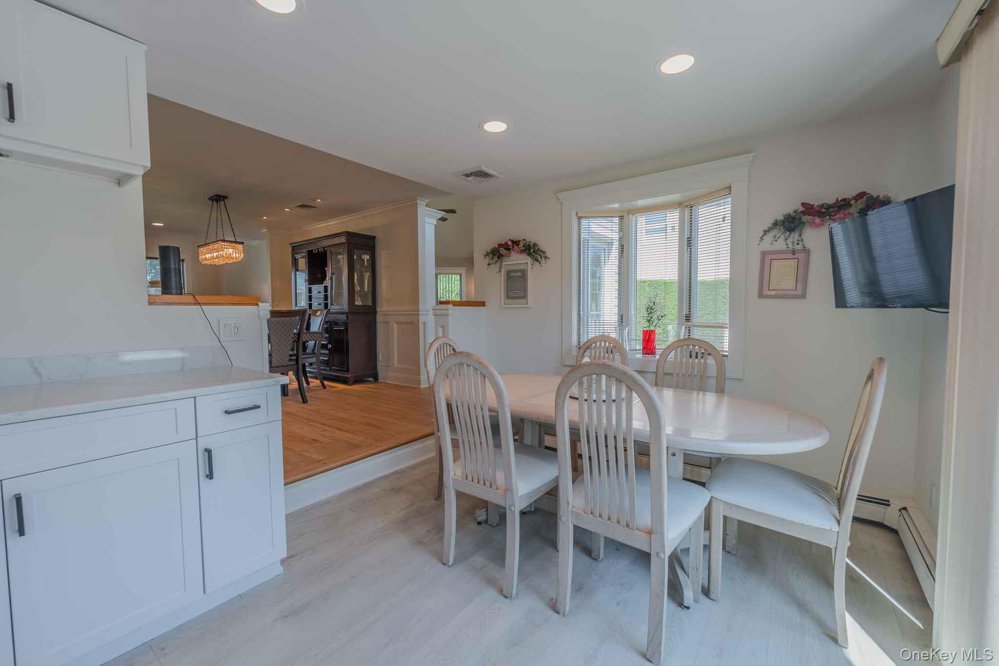 484 Washington Avenue Property Photo 10