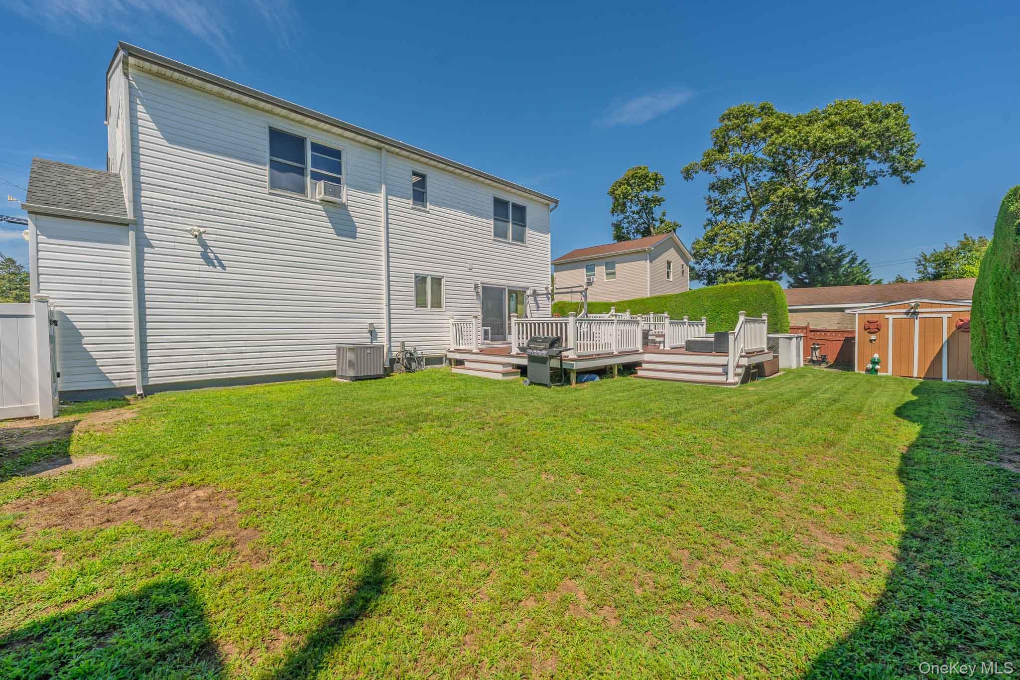 484 Washington Avenue Property Photo 33