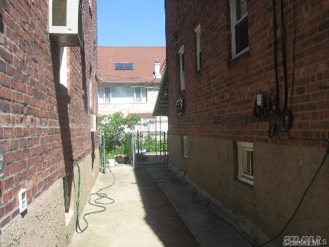 160-45 Willets Point Boulevard Property Photo 12