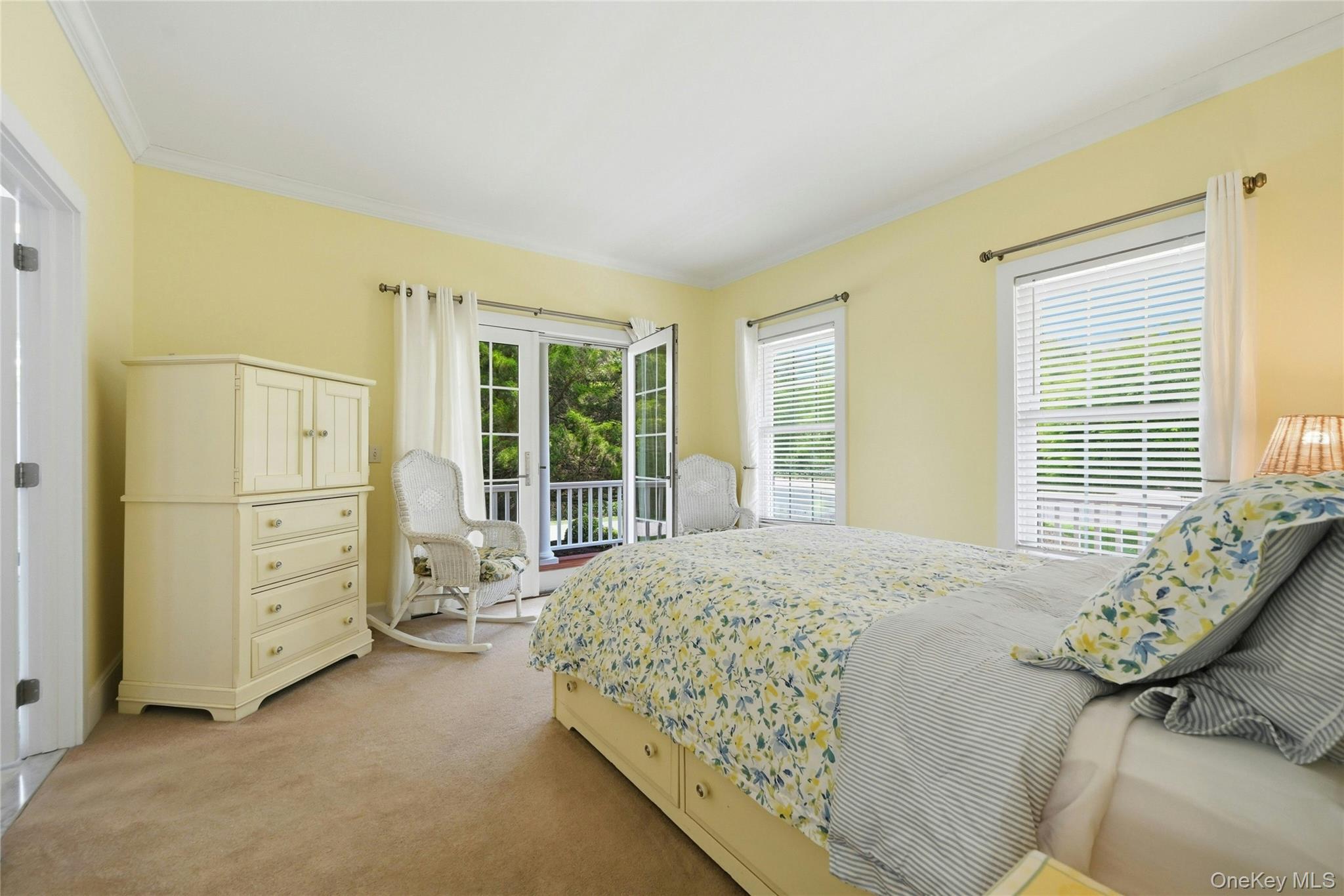 870 Parkview Lane Property Photo 14