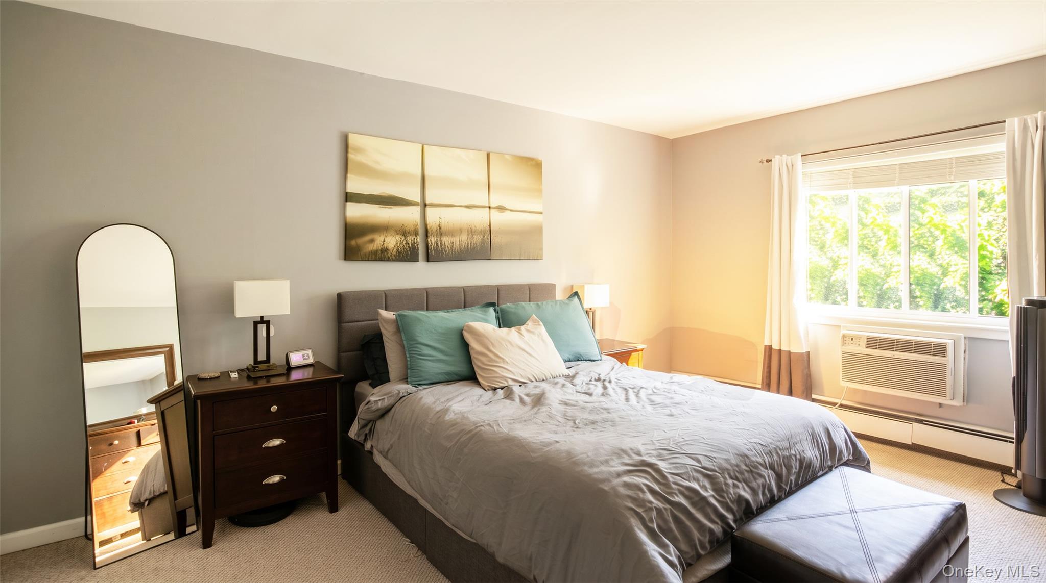 81 Richmond Boulevard 1b Property Photo 6