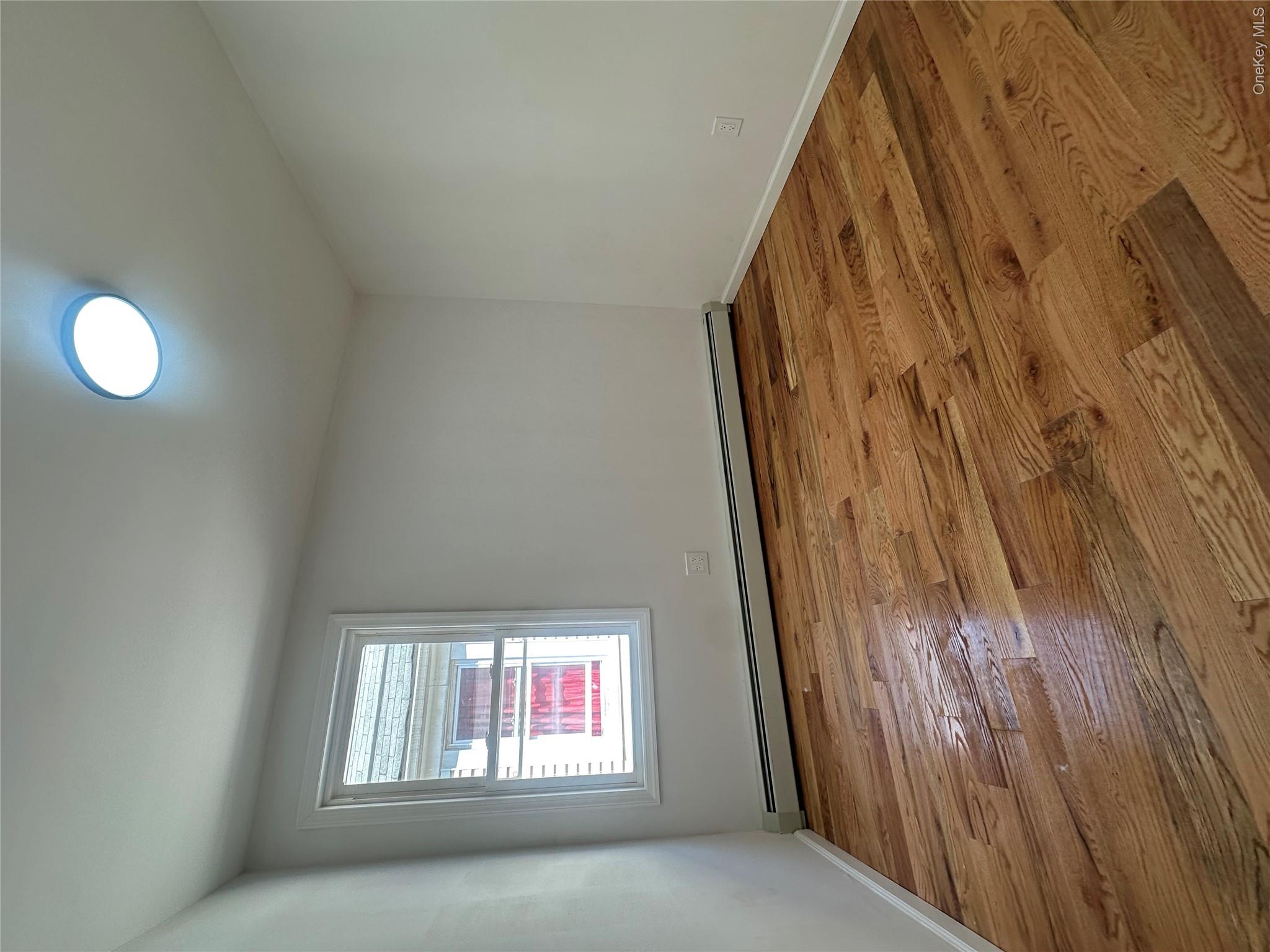 17205 89th Avenue Property Photo 9