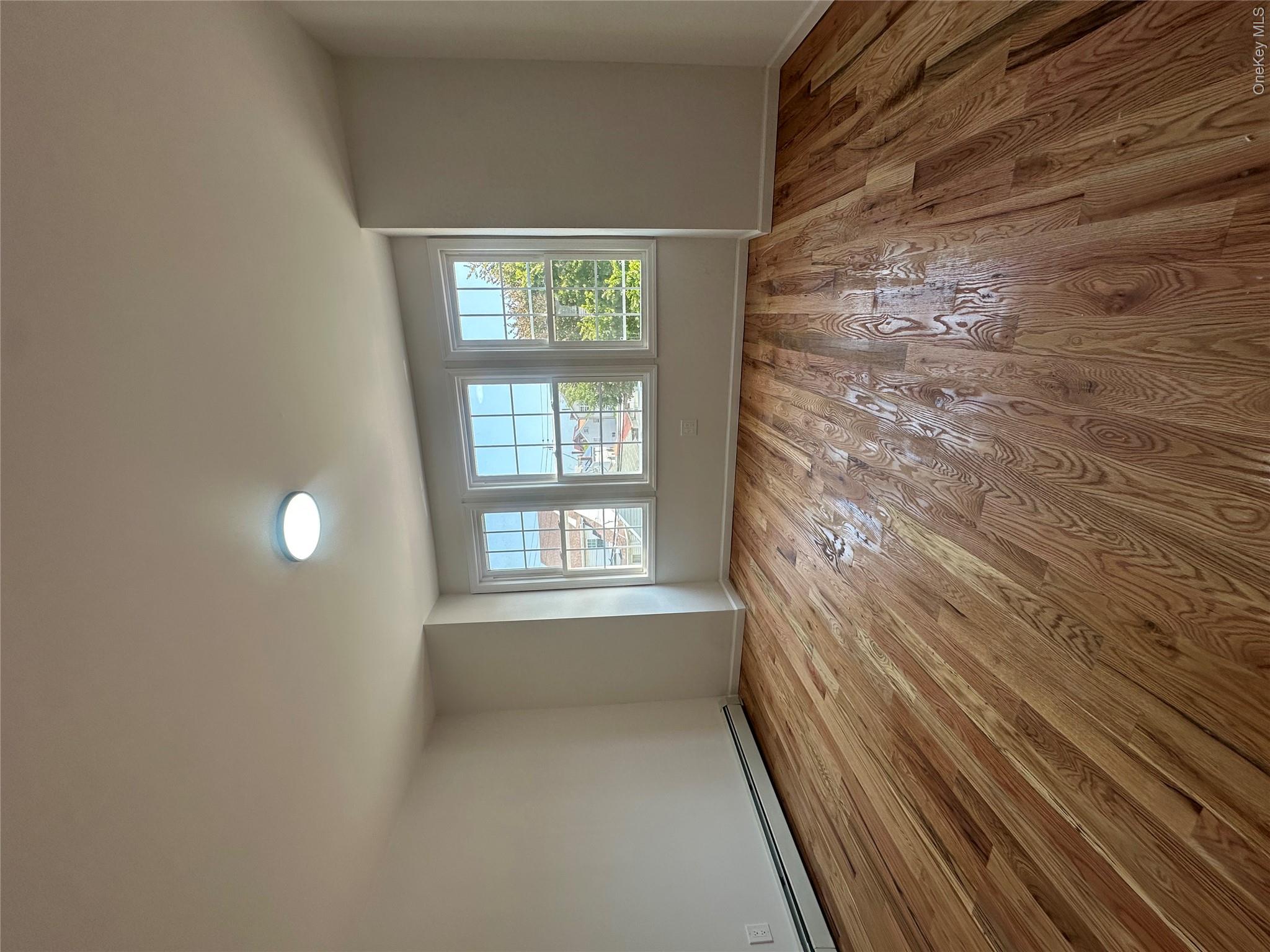17205 89th Avenue Property Photo 10
