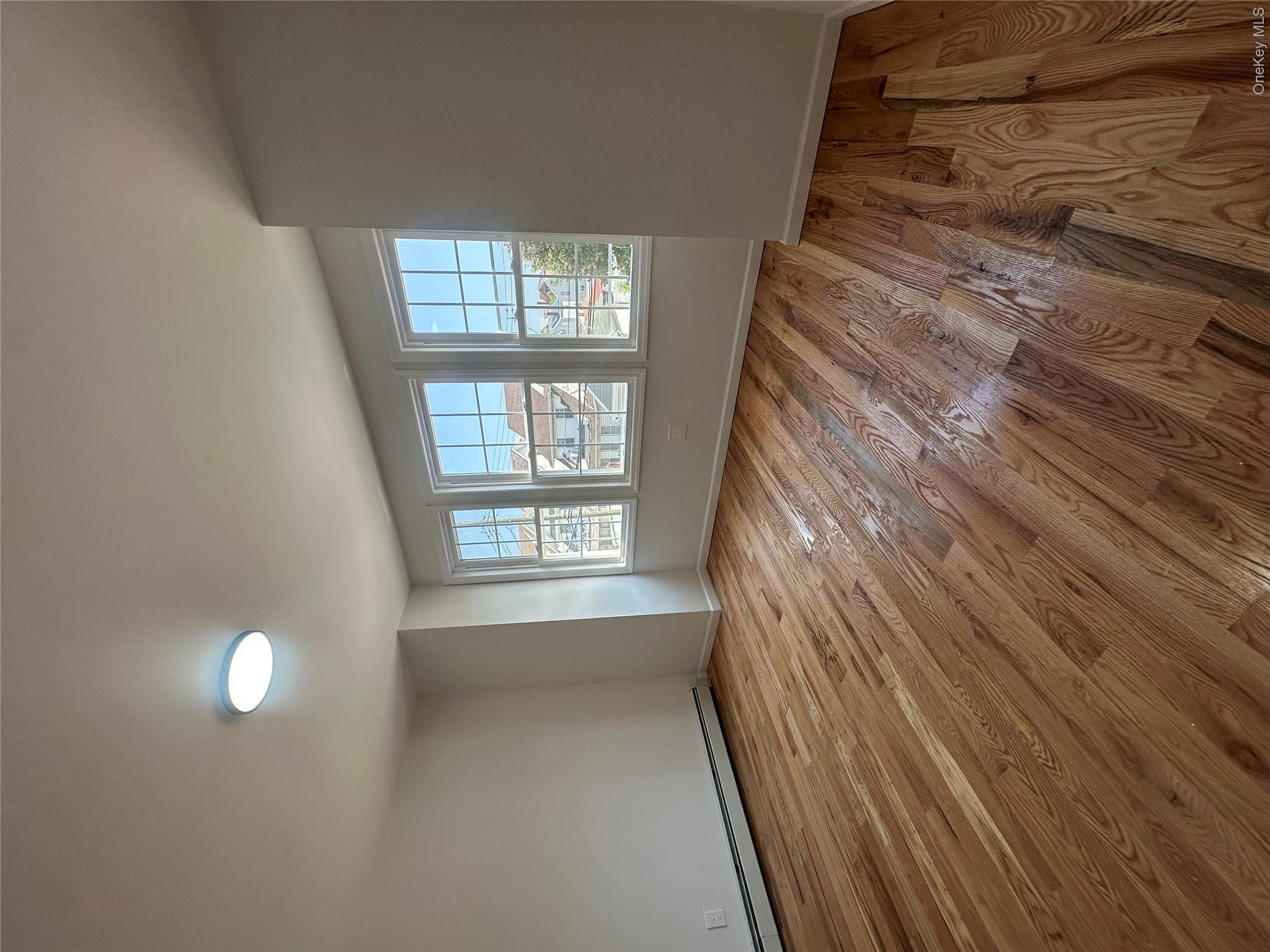 17205 89th Avenue Property Photo 12