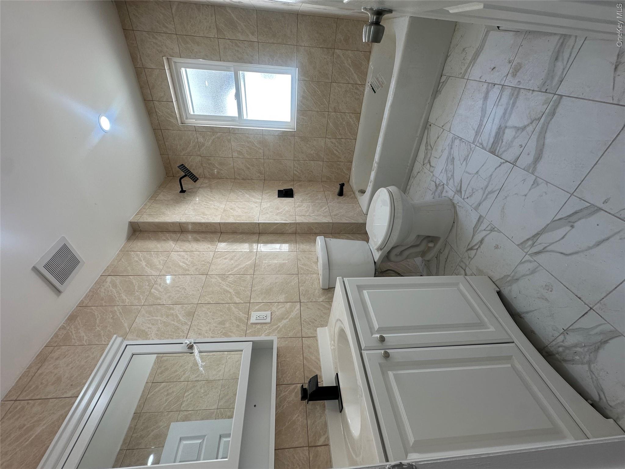 17205 89th Avenue Property Photo 13