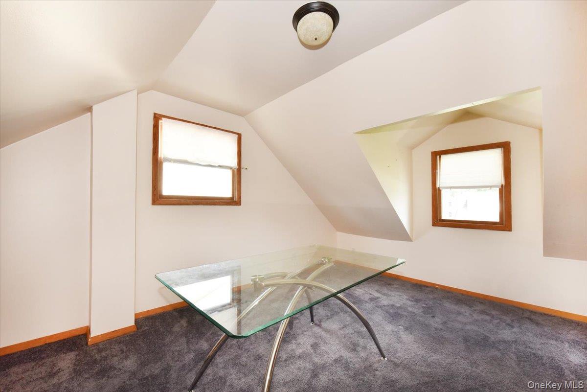 257 Maple Street Property Photo 18