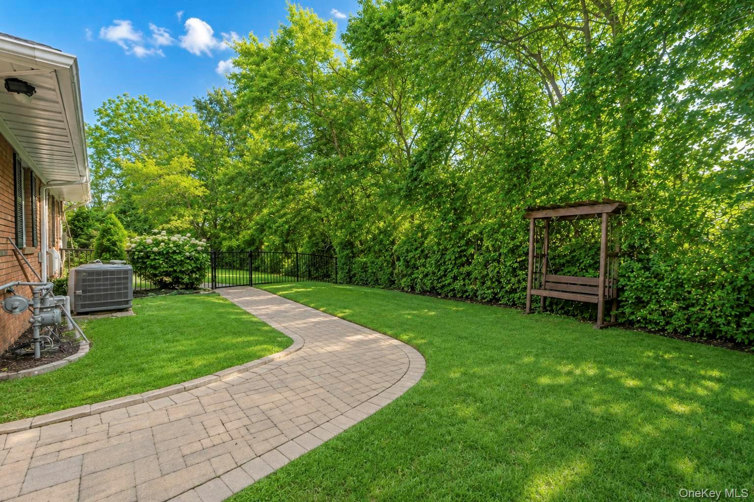 5 Reinhardt Court Property Photo 6