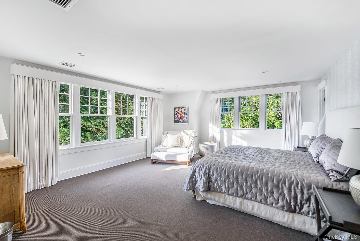 1140 Park Avenue Property Photo 40