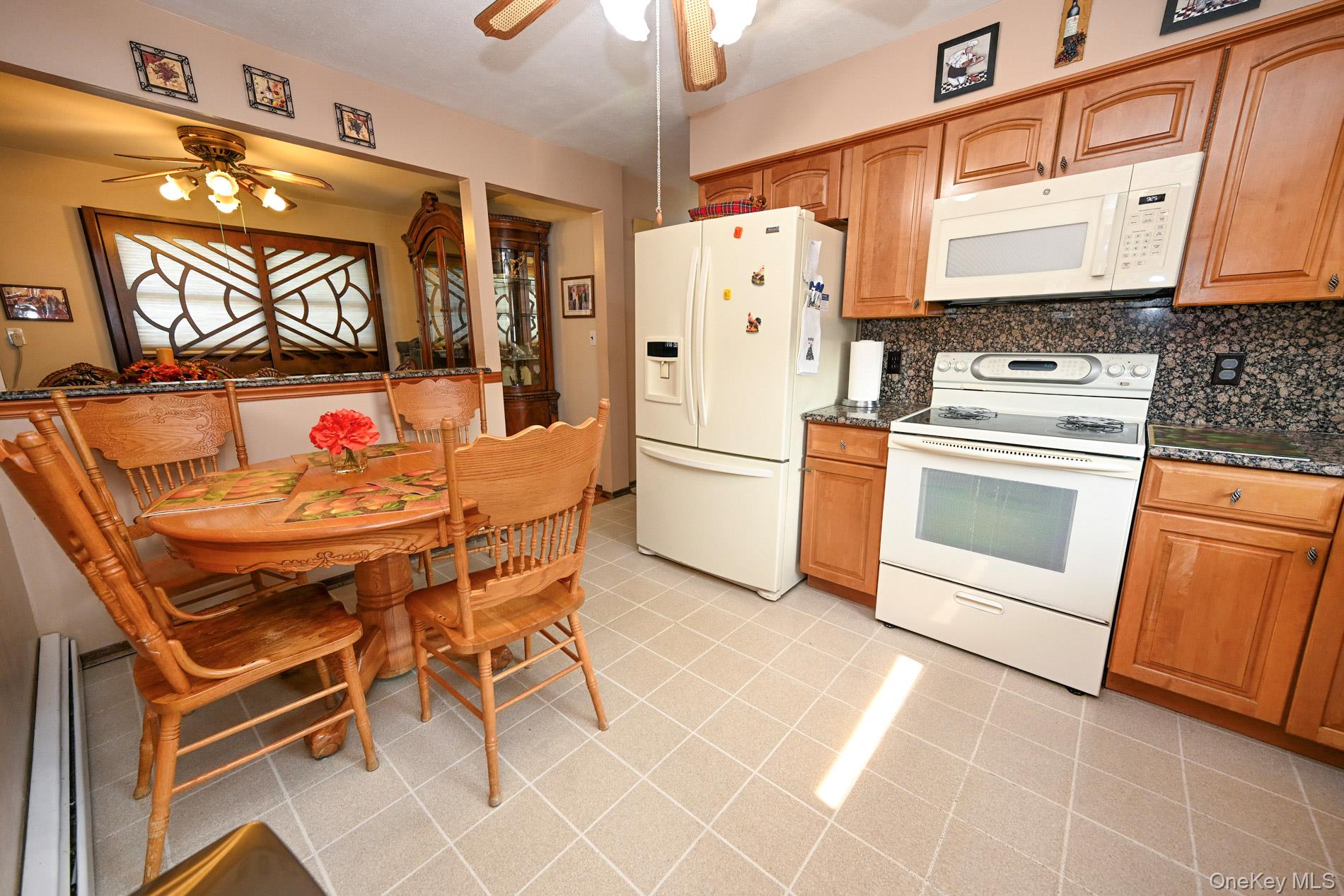 1156 Midway Court Property Photo 7
