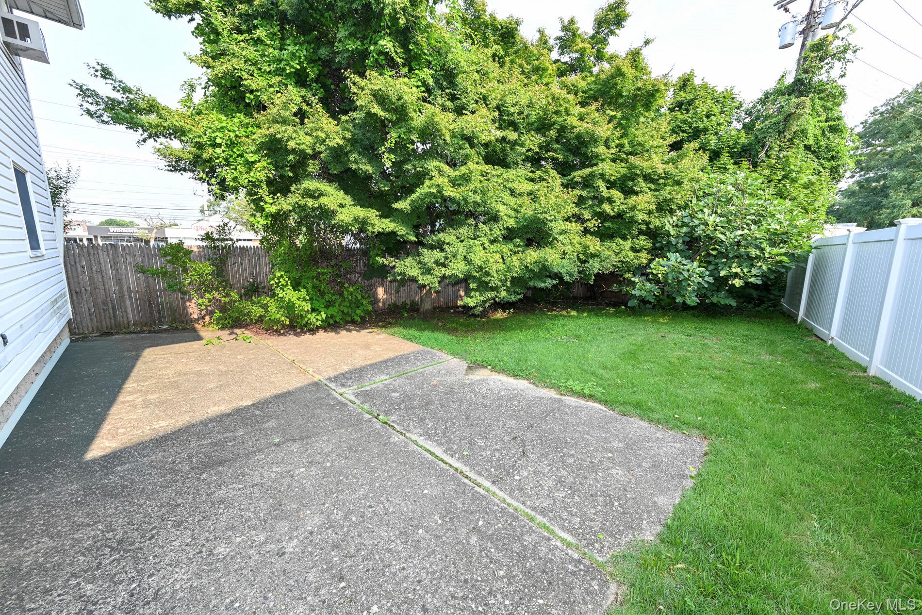 1156 Midway Court Property Photo 19