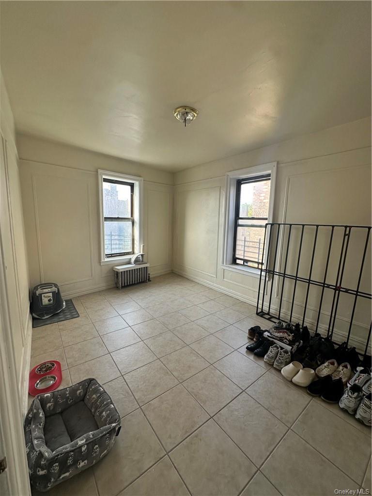 2922 Barnes Avenue 6e Property Photo 7
