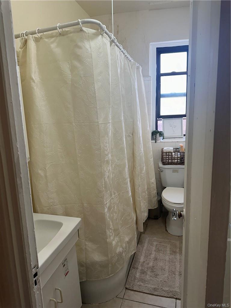 2922 Barnes Avenue 6e Property Photo 9