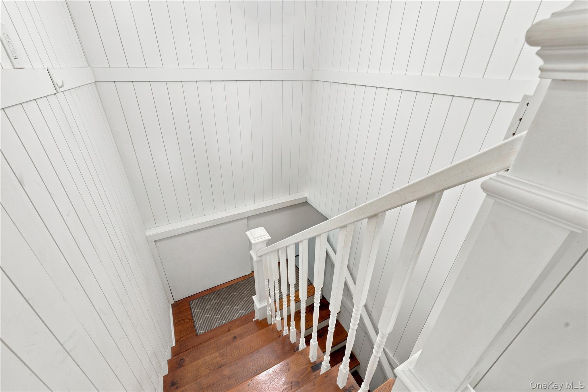 3-27 128th Street 21d Property Photo 9