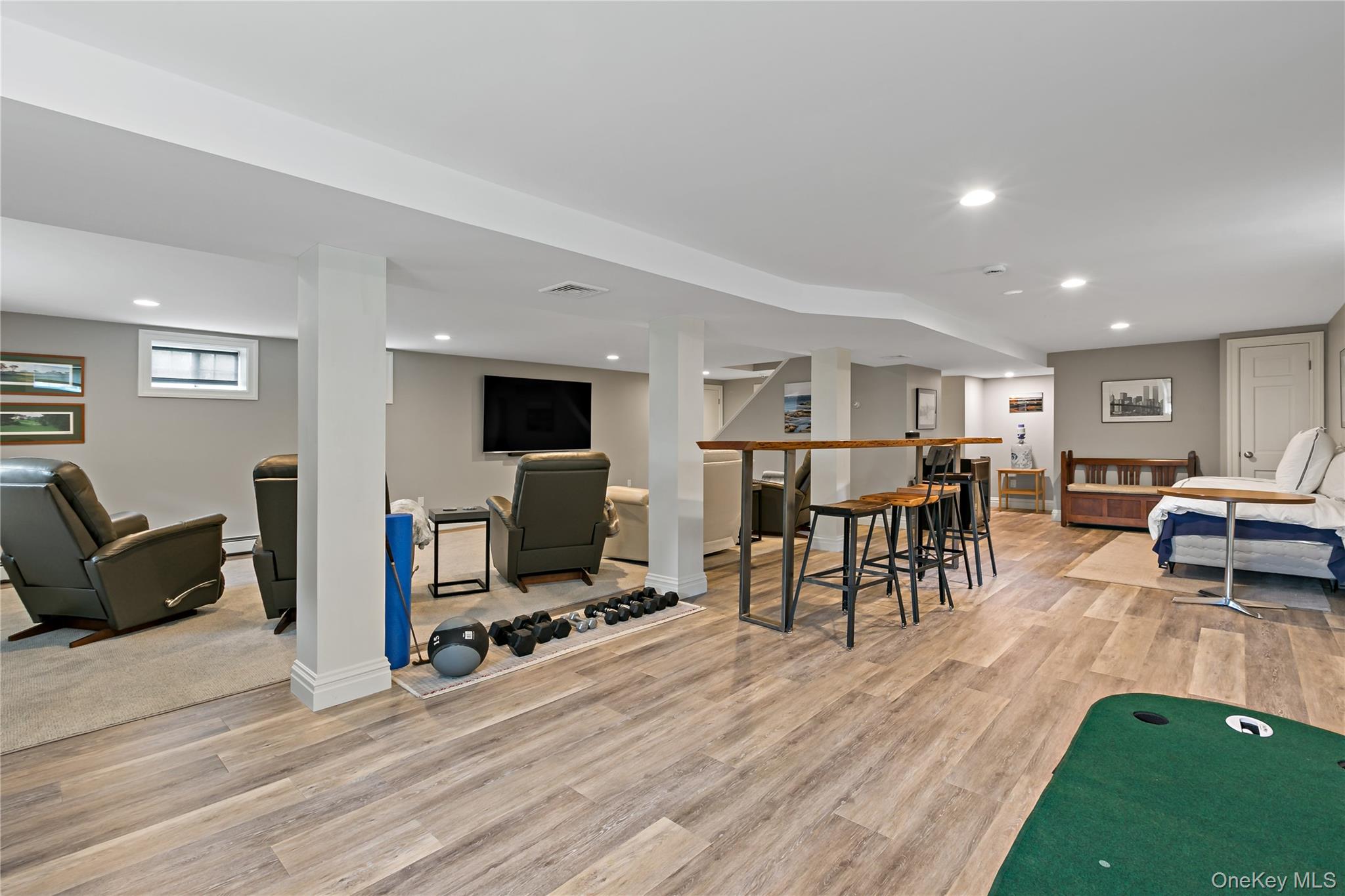 156 River Road Property Photo 28