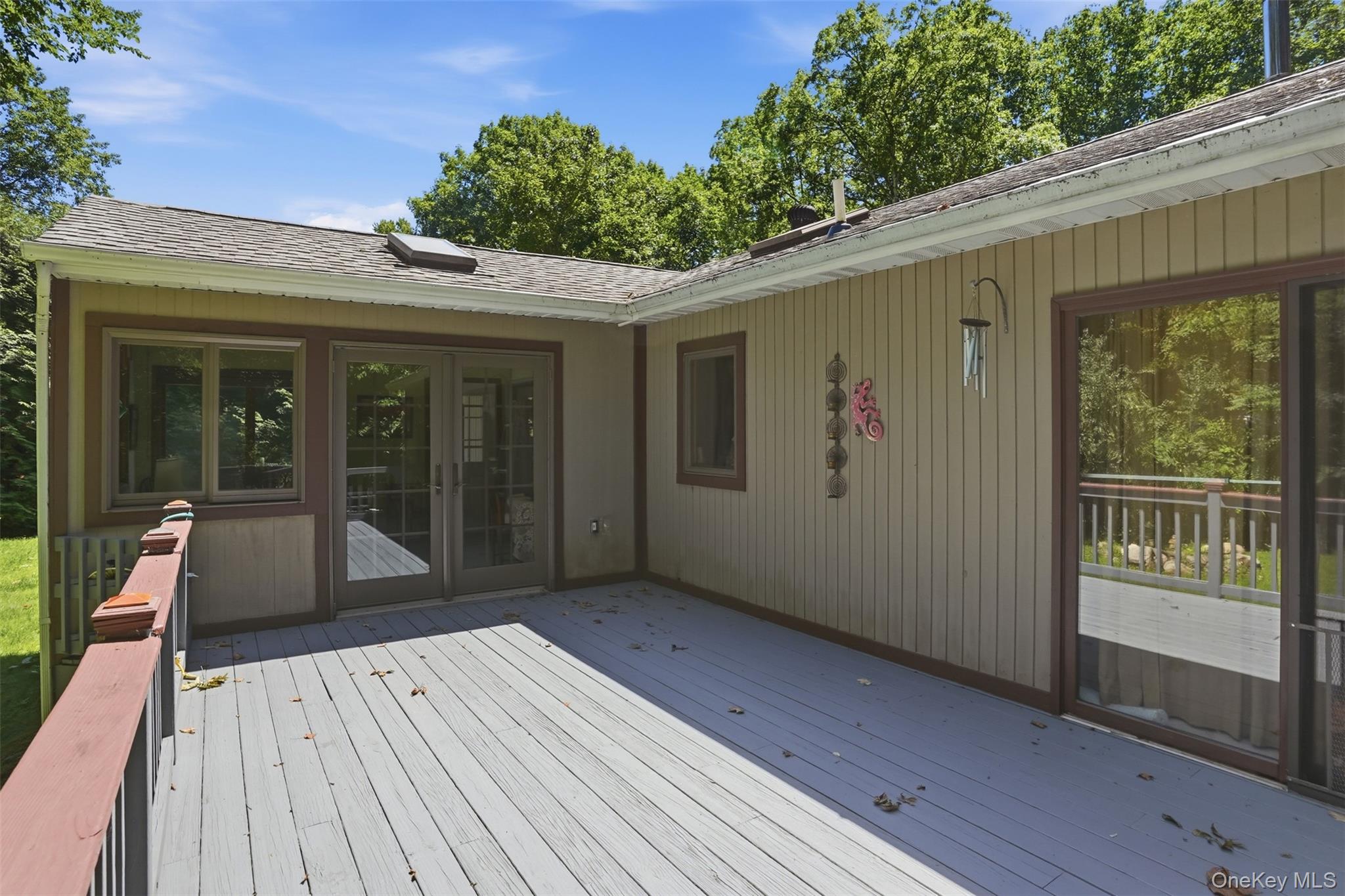 41 Penny Lane Property Photo 23