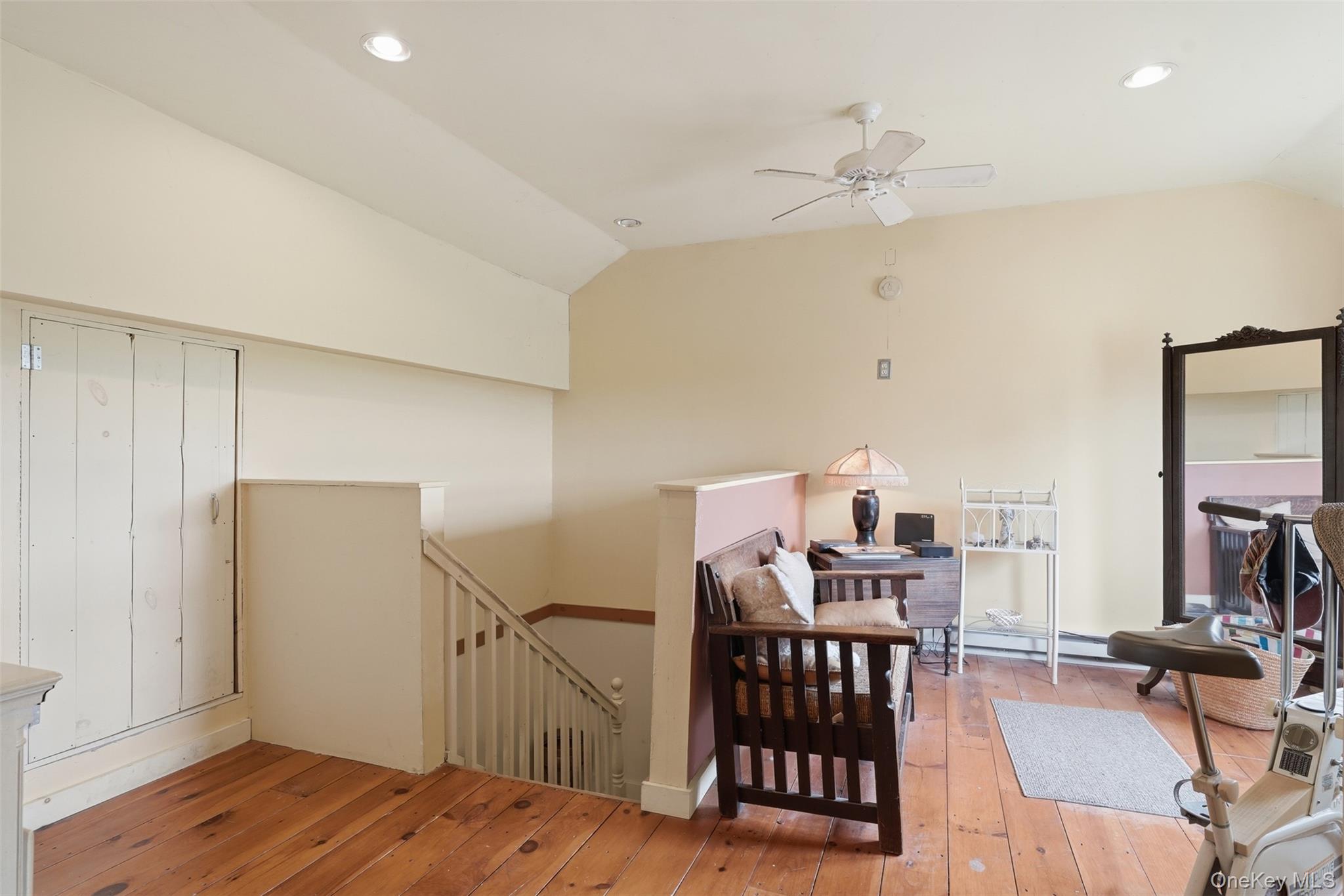 574 State Route 32 Property Photo 16
