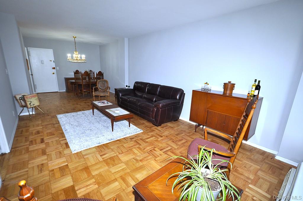 281 Garth Road B1g Property Photo 5