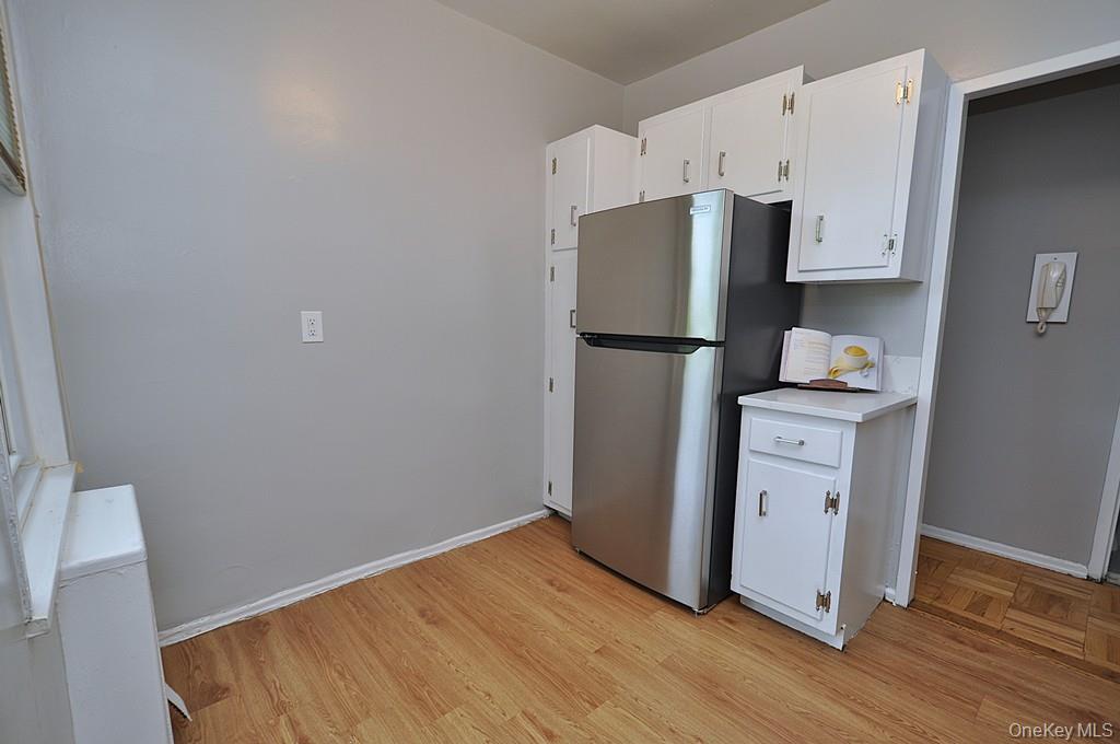 281 Garth Road B1g Property Photo 10