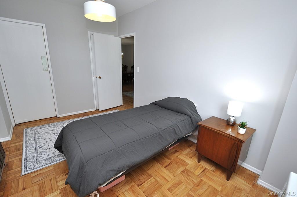 281 Garth Road B1g Property Photo 26