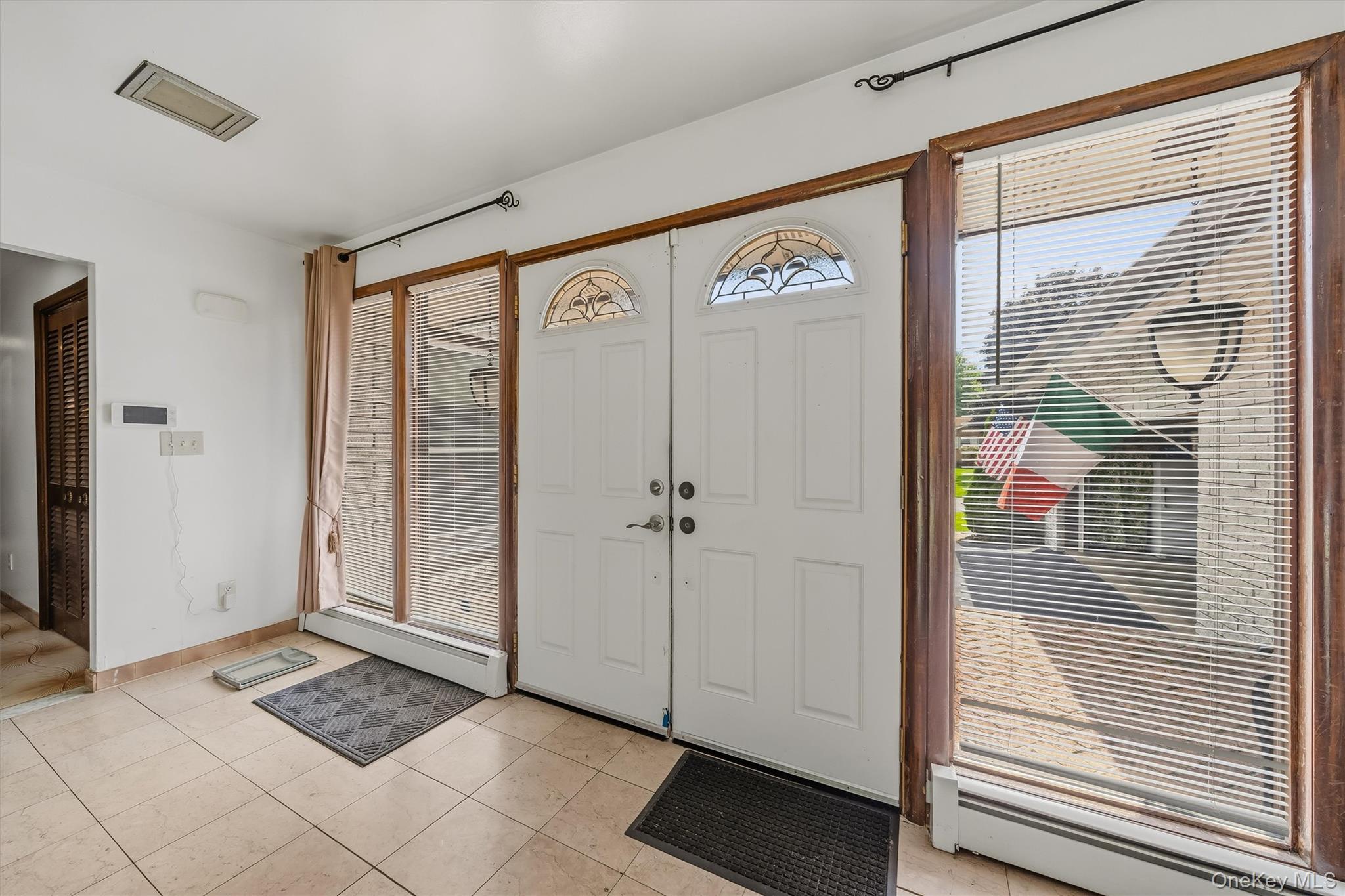 9 Carpenter Road Property Photo 6