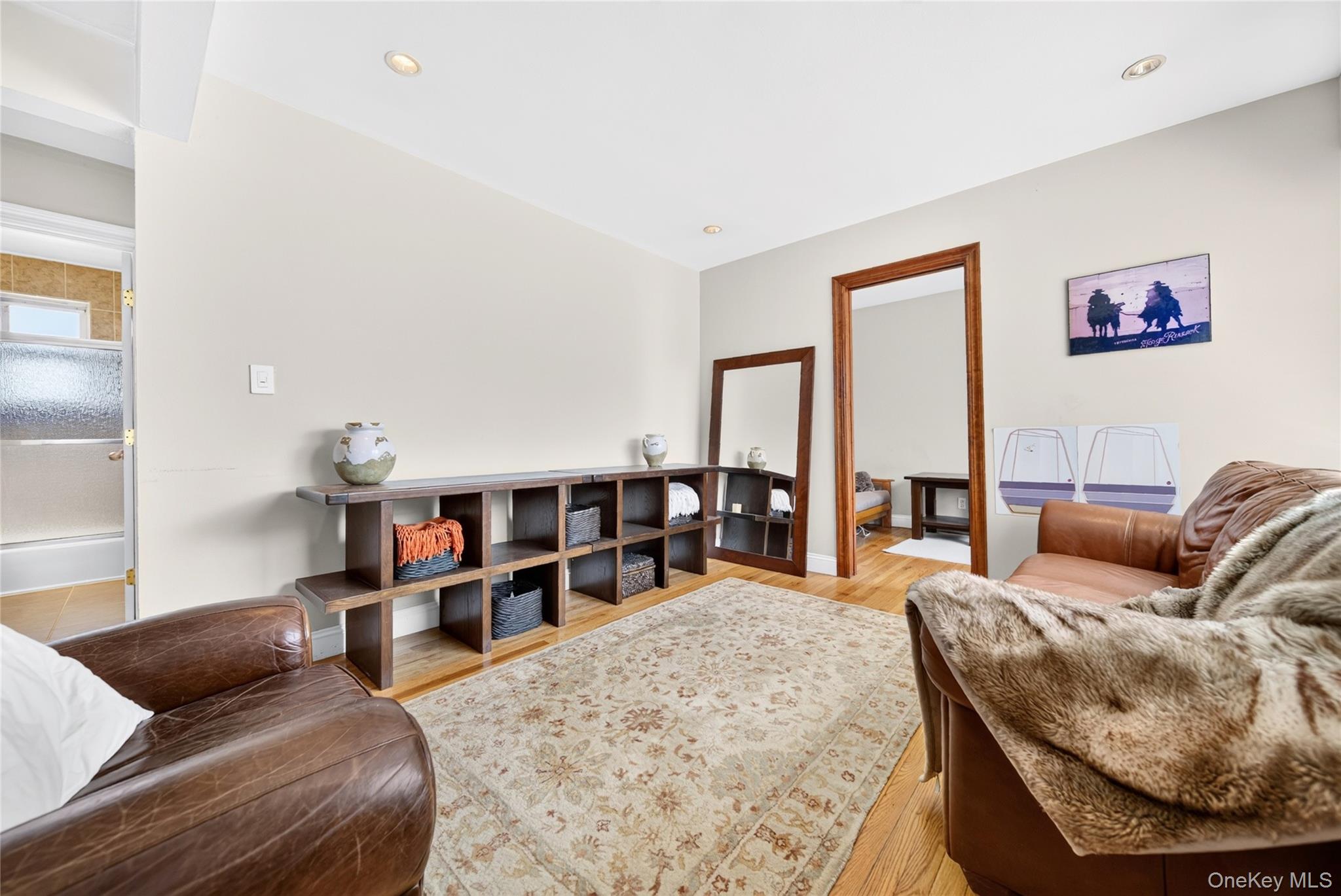 138-25 68th Drive 3d Property Photo 4