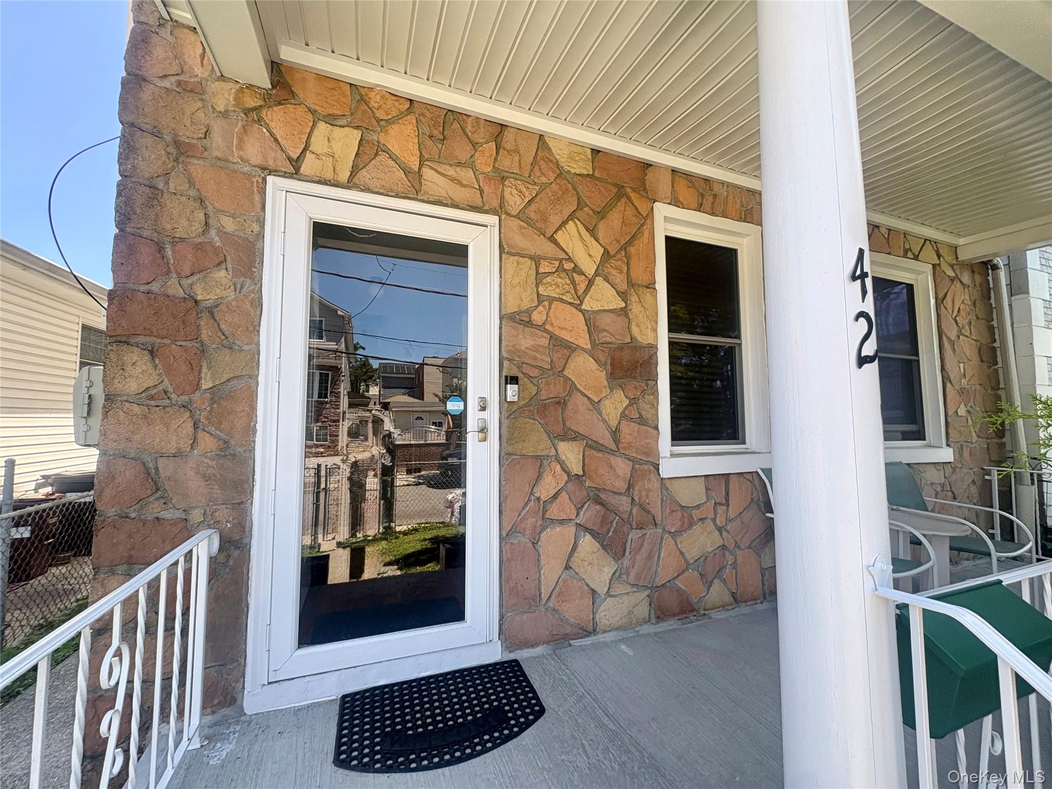 42 Saint Marys Avenue Property Photo 15