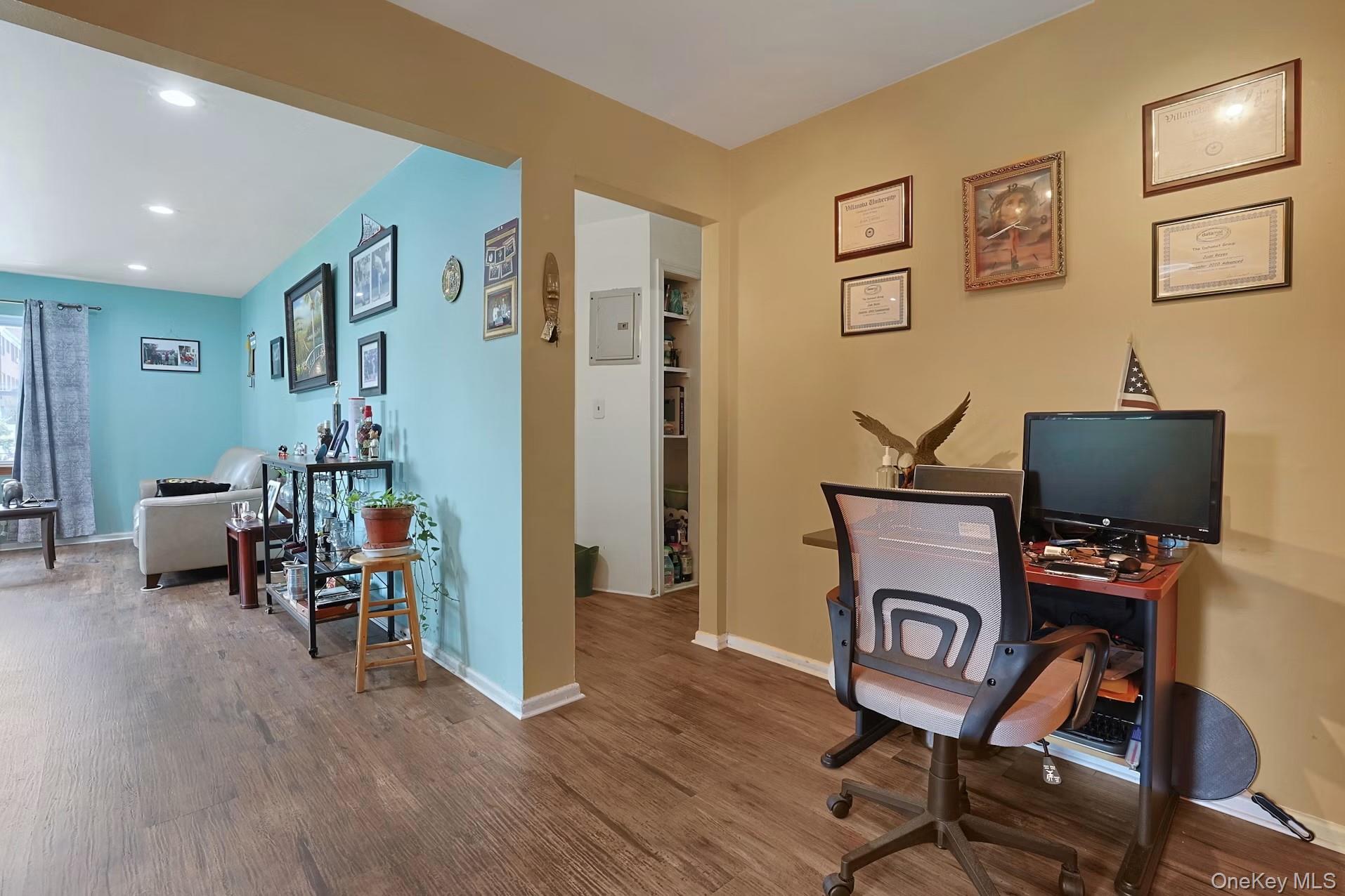 129-1 S Highland Avenue B3 Property Photo 5