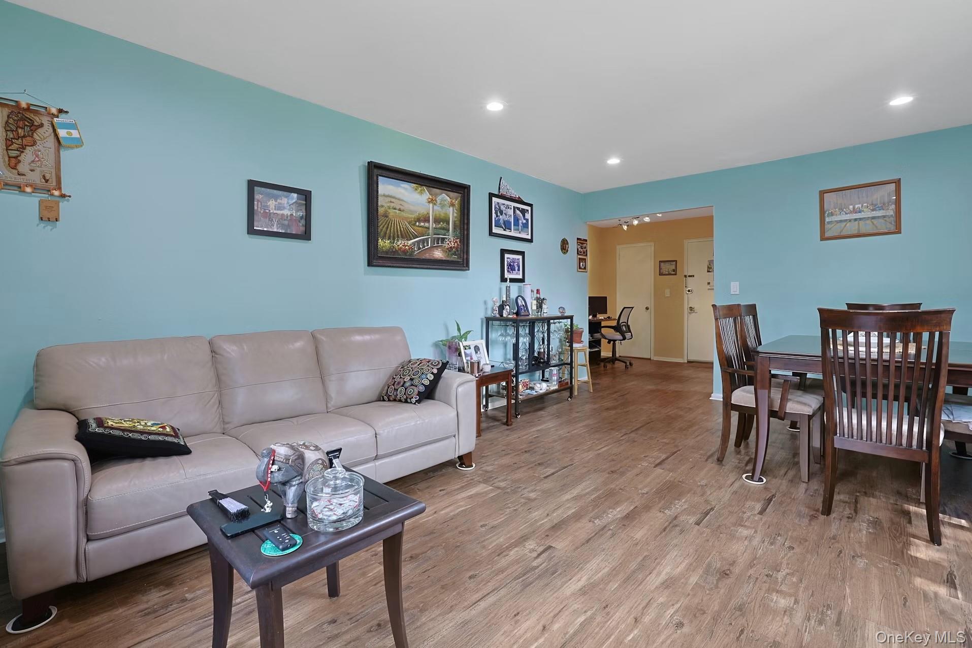 129-1 S Highland Avenue B3 Property Photo 10