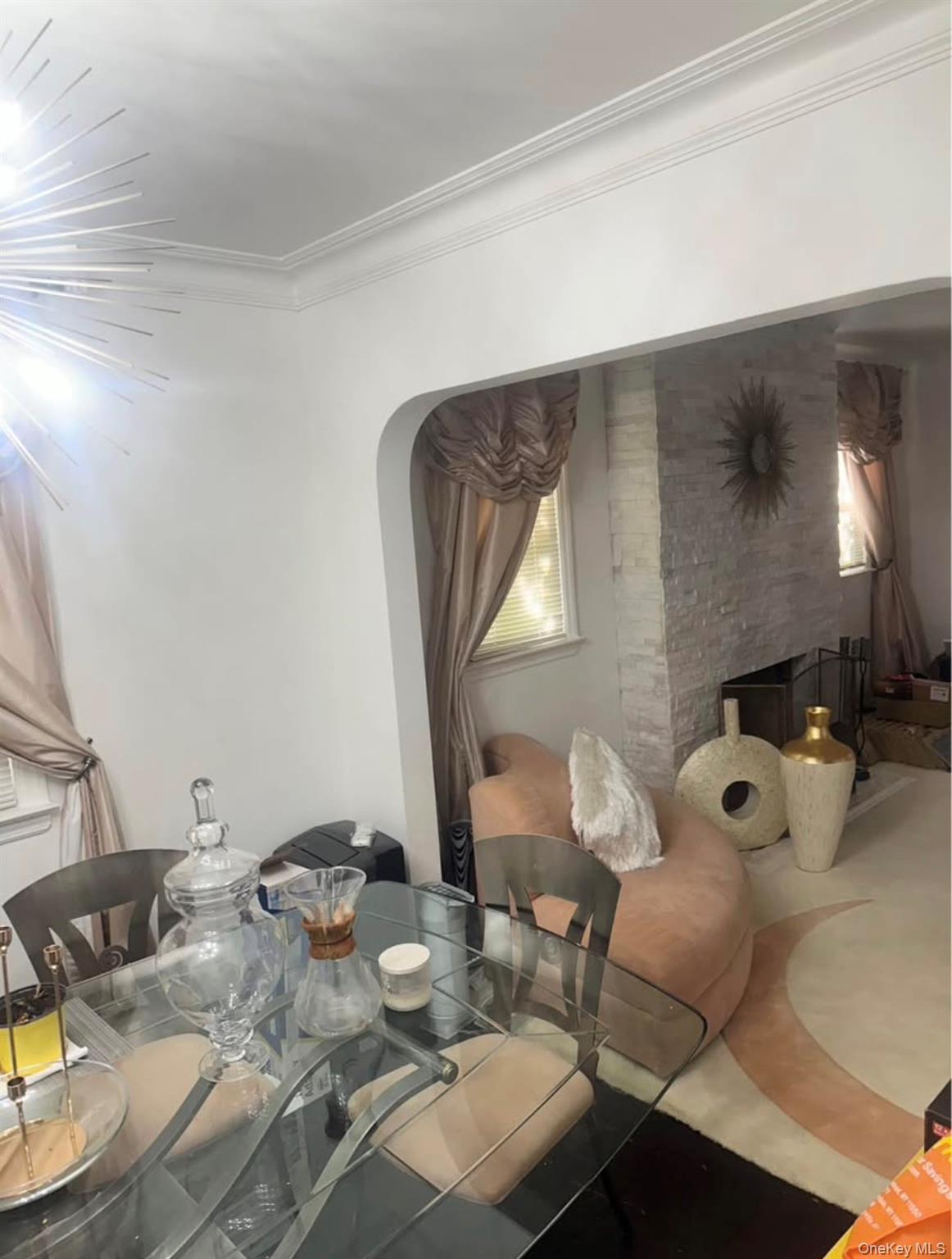 56 Winthrop Street Property Photo 4