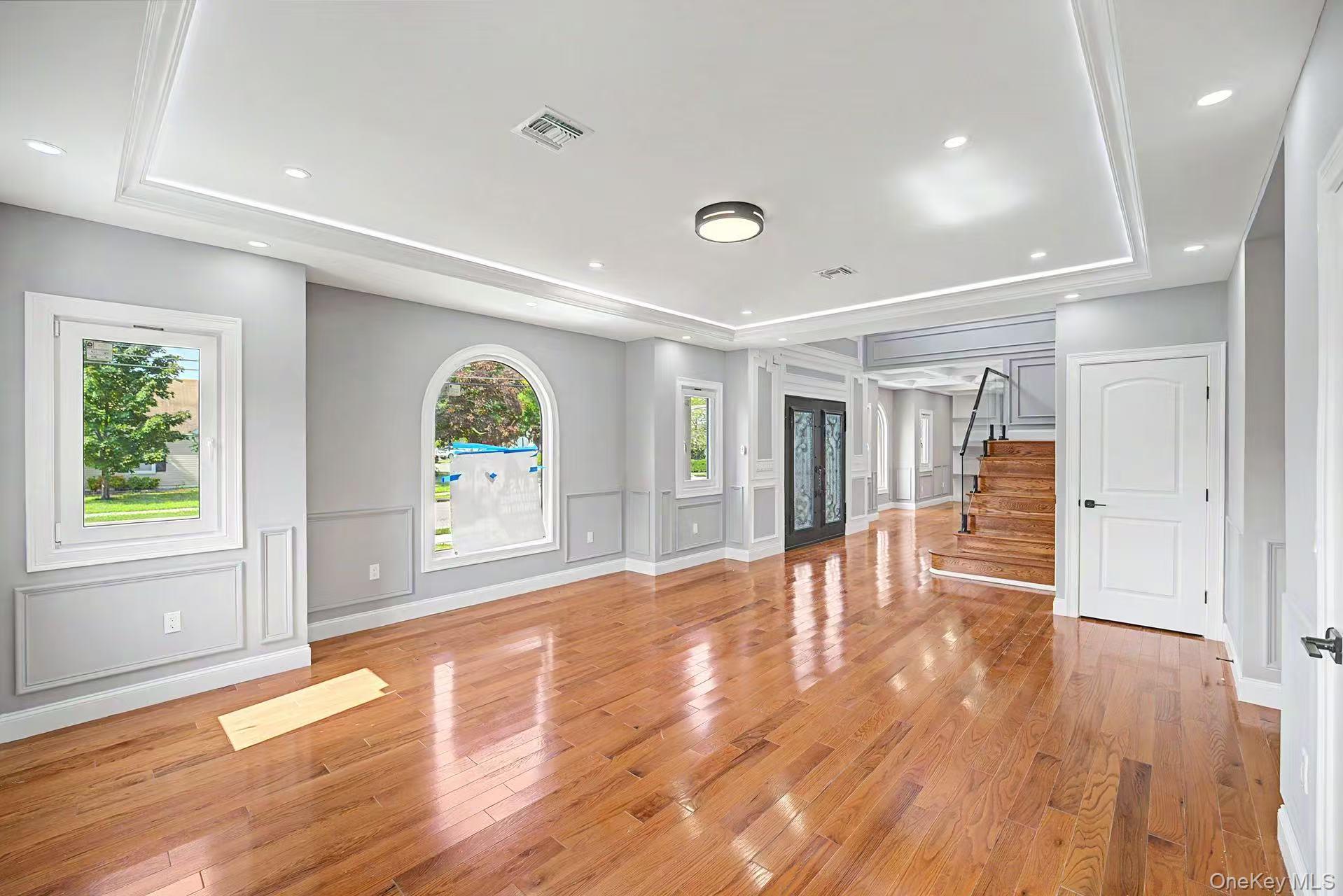 16 Violet Avenue Property Photo 9