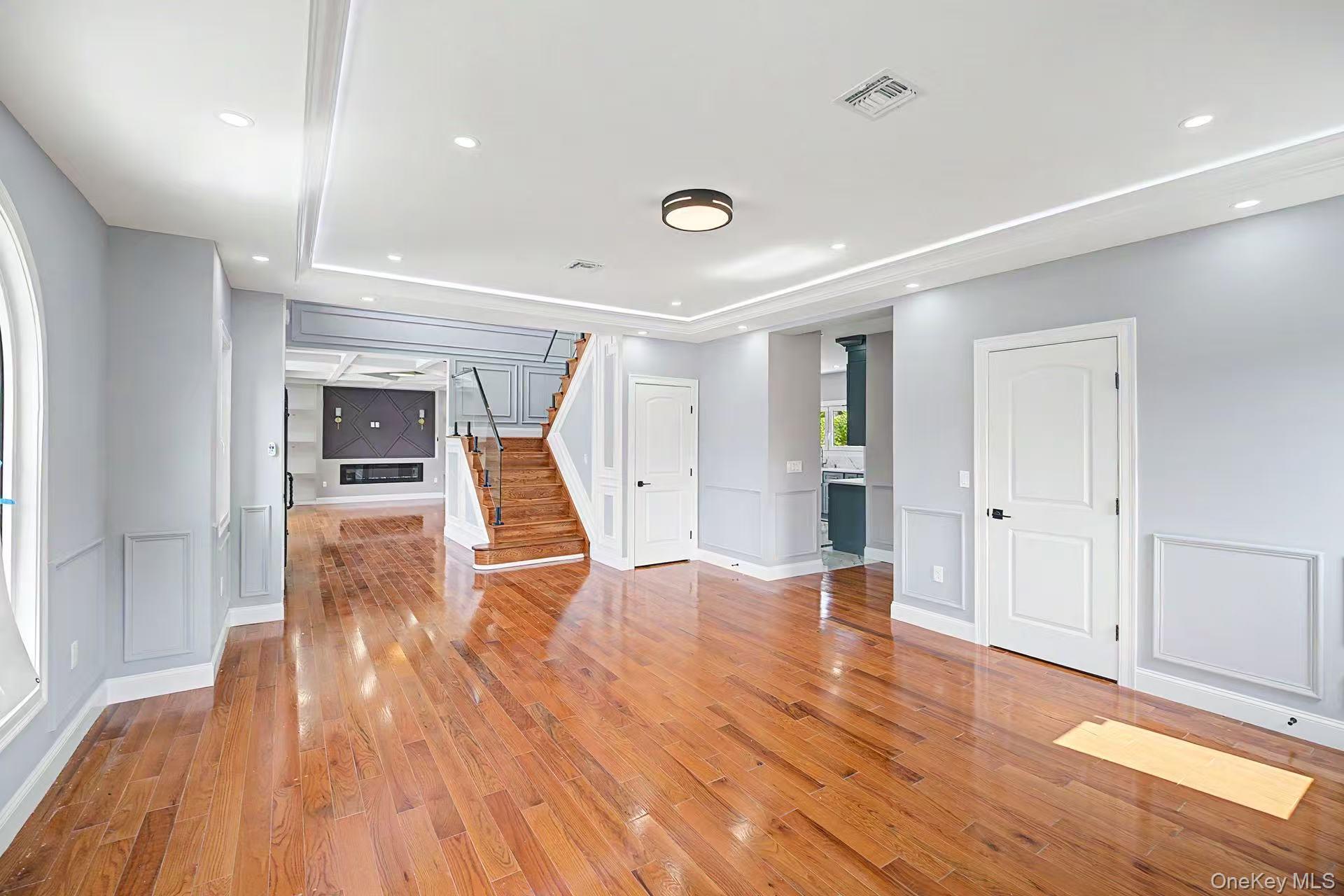 16 Violet Avenue Property Photo 11