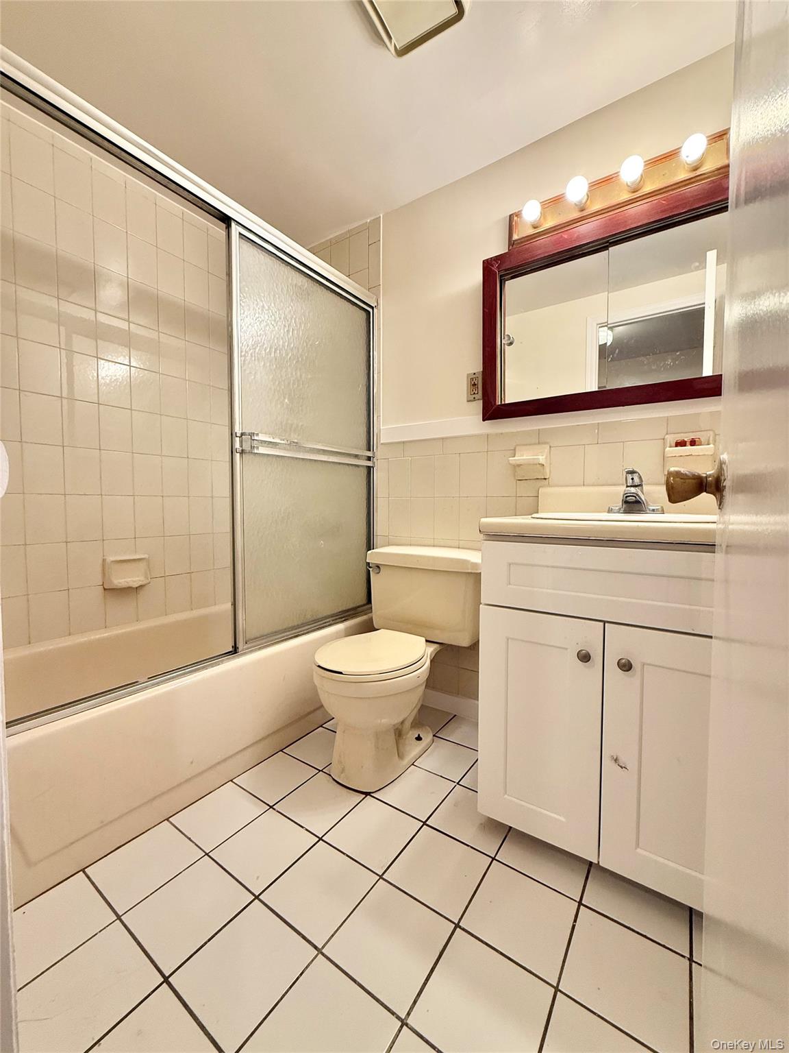 37-30 103rd Street B2 Property Photo 9
