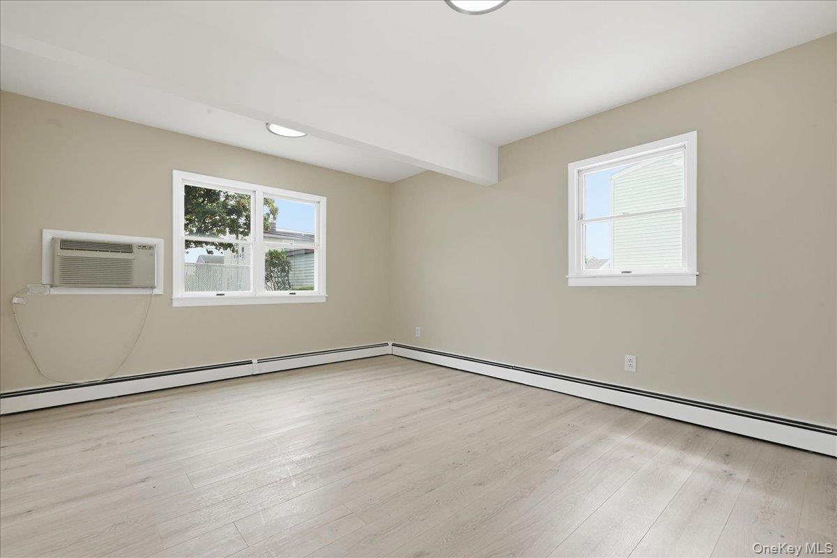 14 Crest Lane Property Photo 8