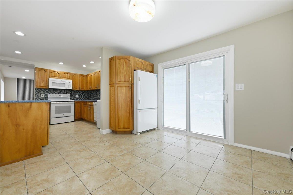 14 Crest Lane Property Photo 14