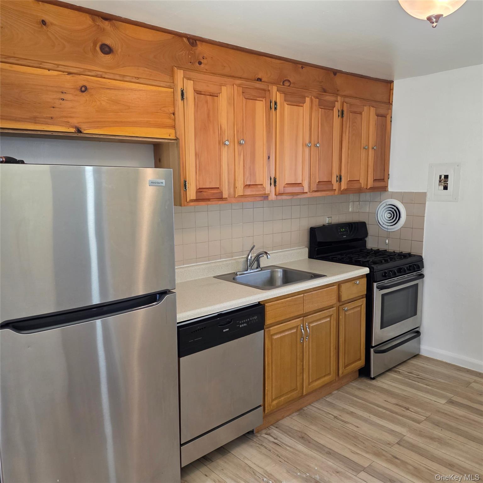 3 Fishkill Glen Drive A Property Photo 6