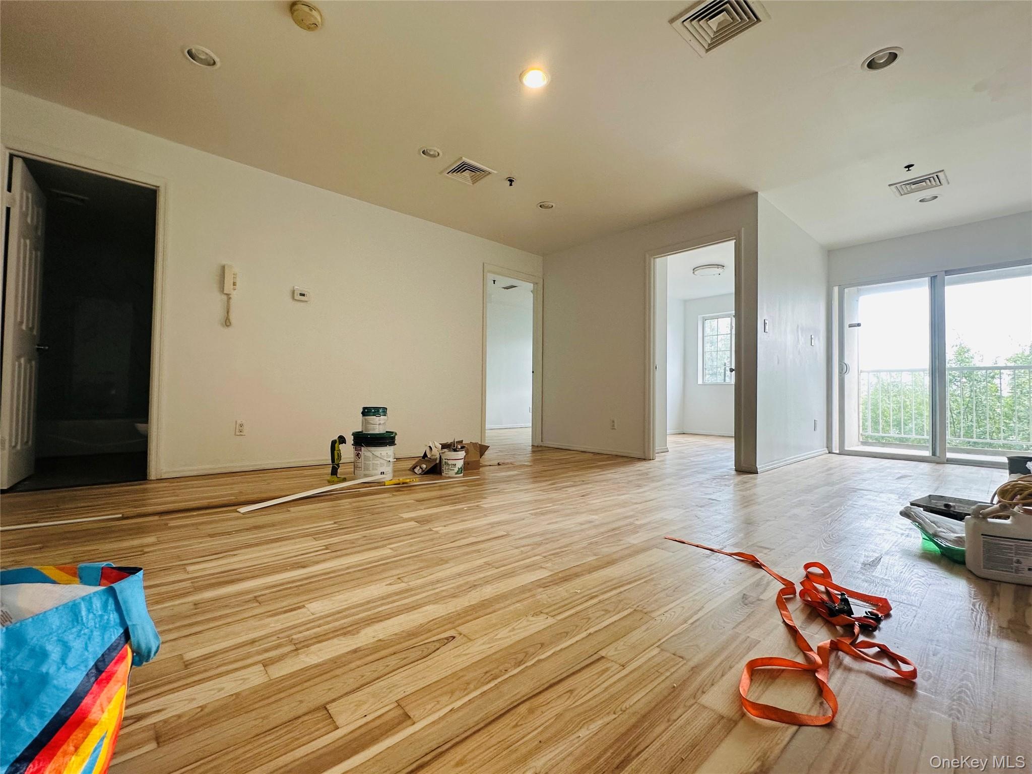 10009 39th Avenue 4e Property Photo 6