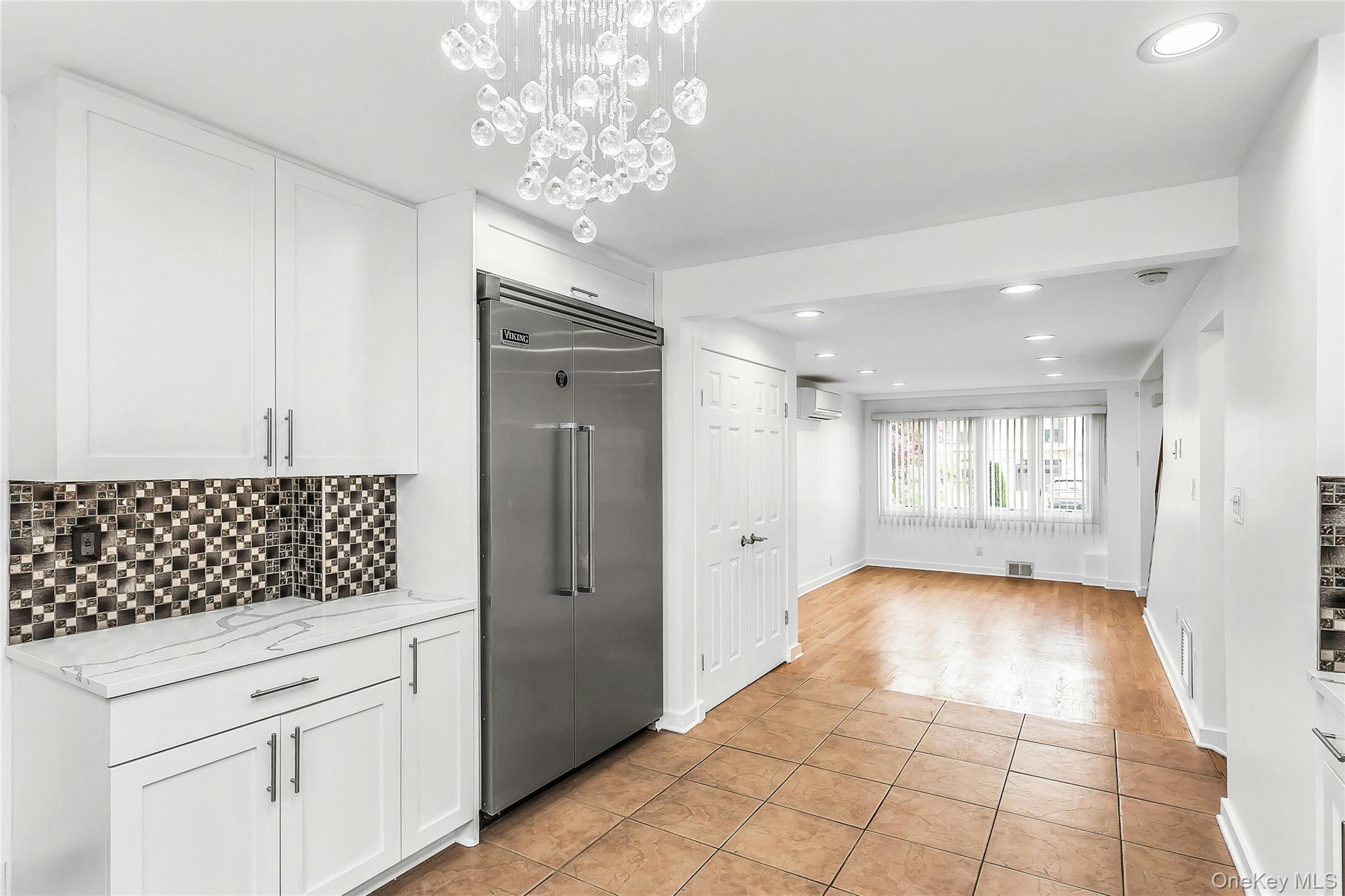 14962 Powells Cove Boulevard Property Photo 10