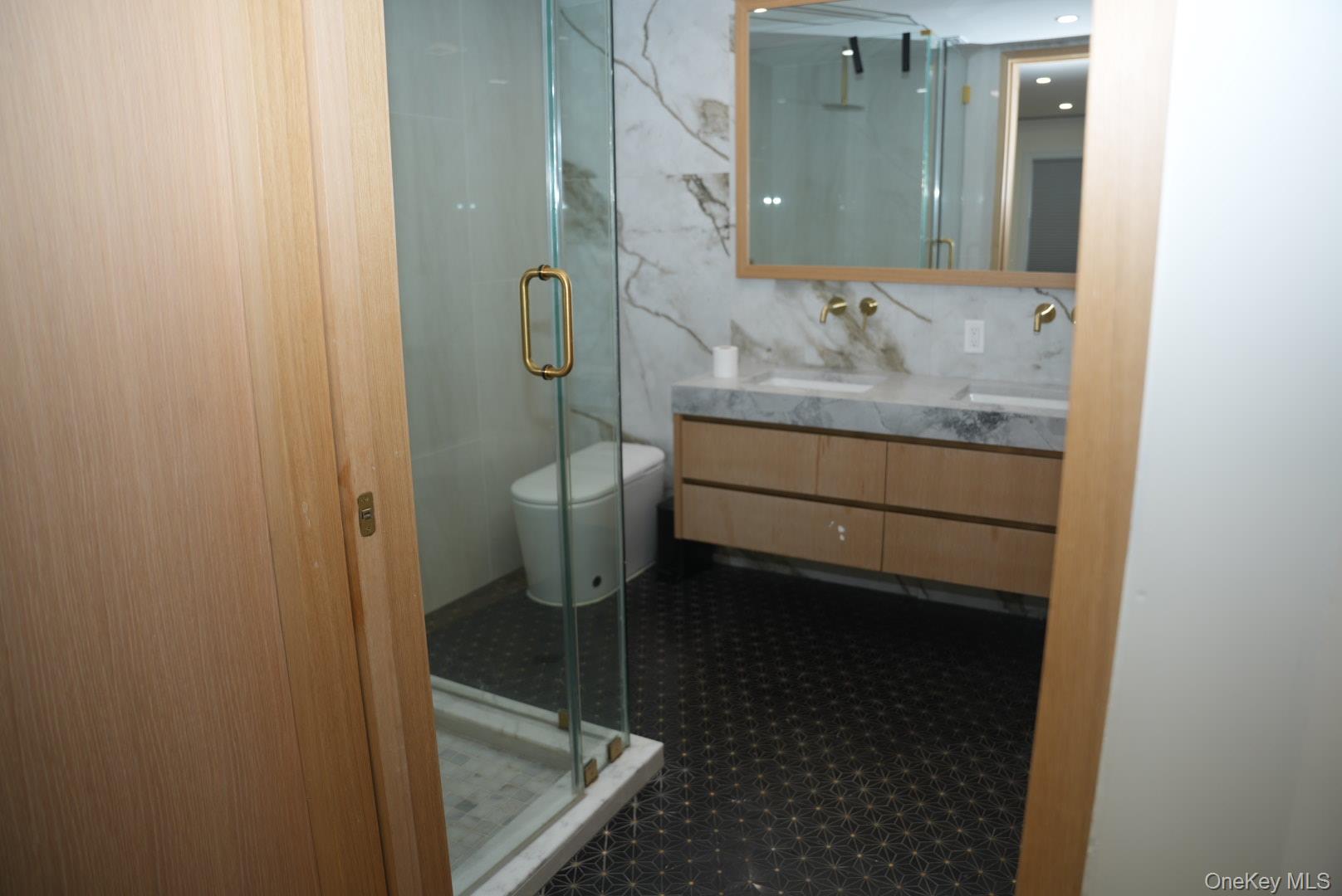 21 Wesleyan Road Property Photo 21