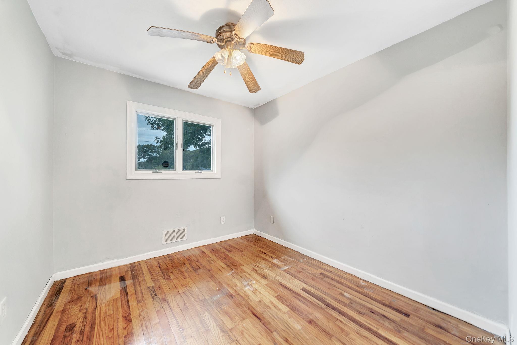 21 University Drive Property Photo 19
