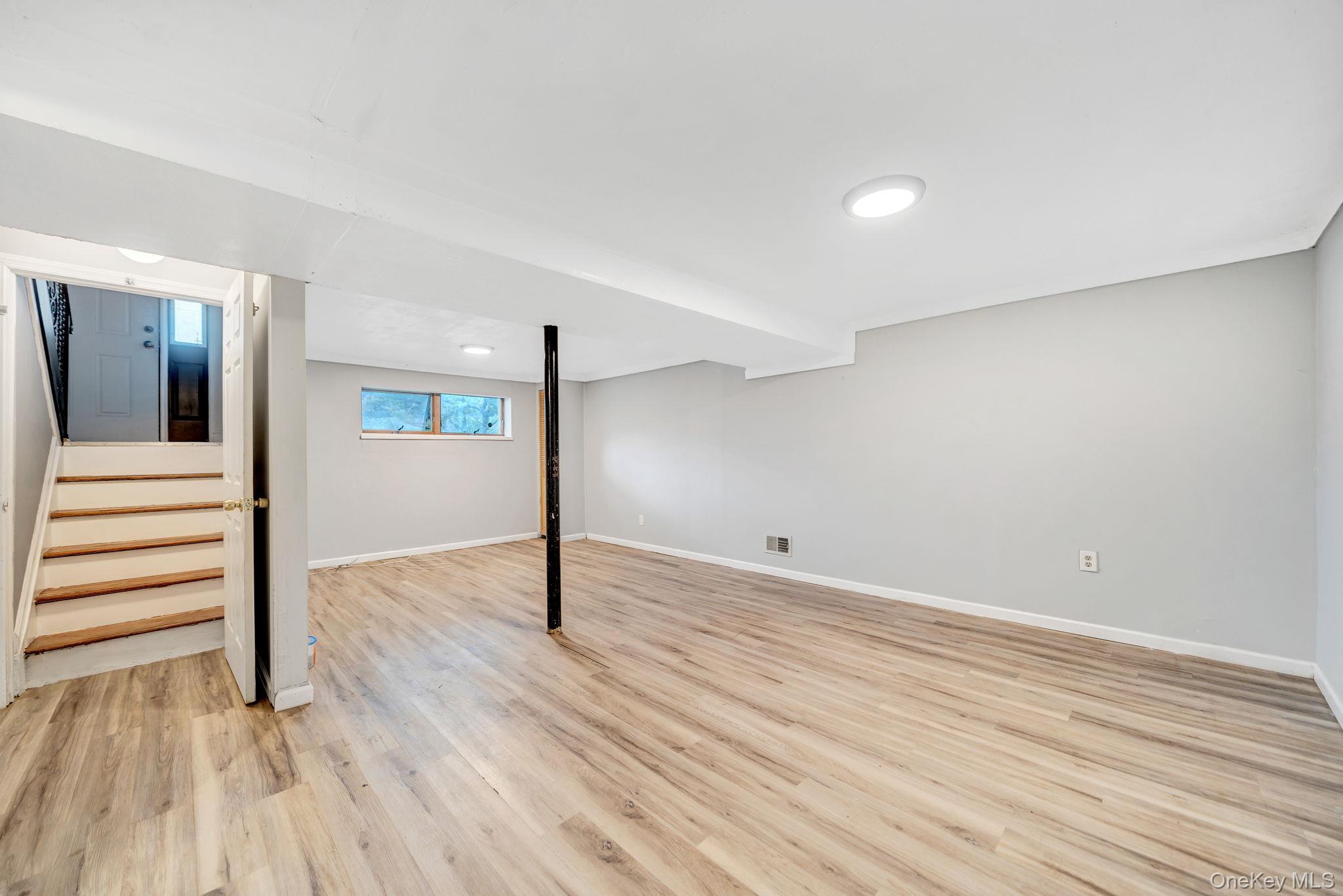 21 University Drive Property Photo 30