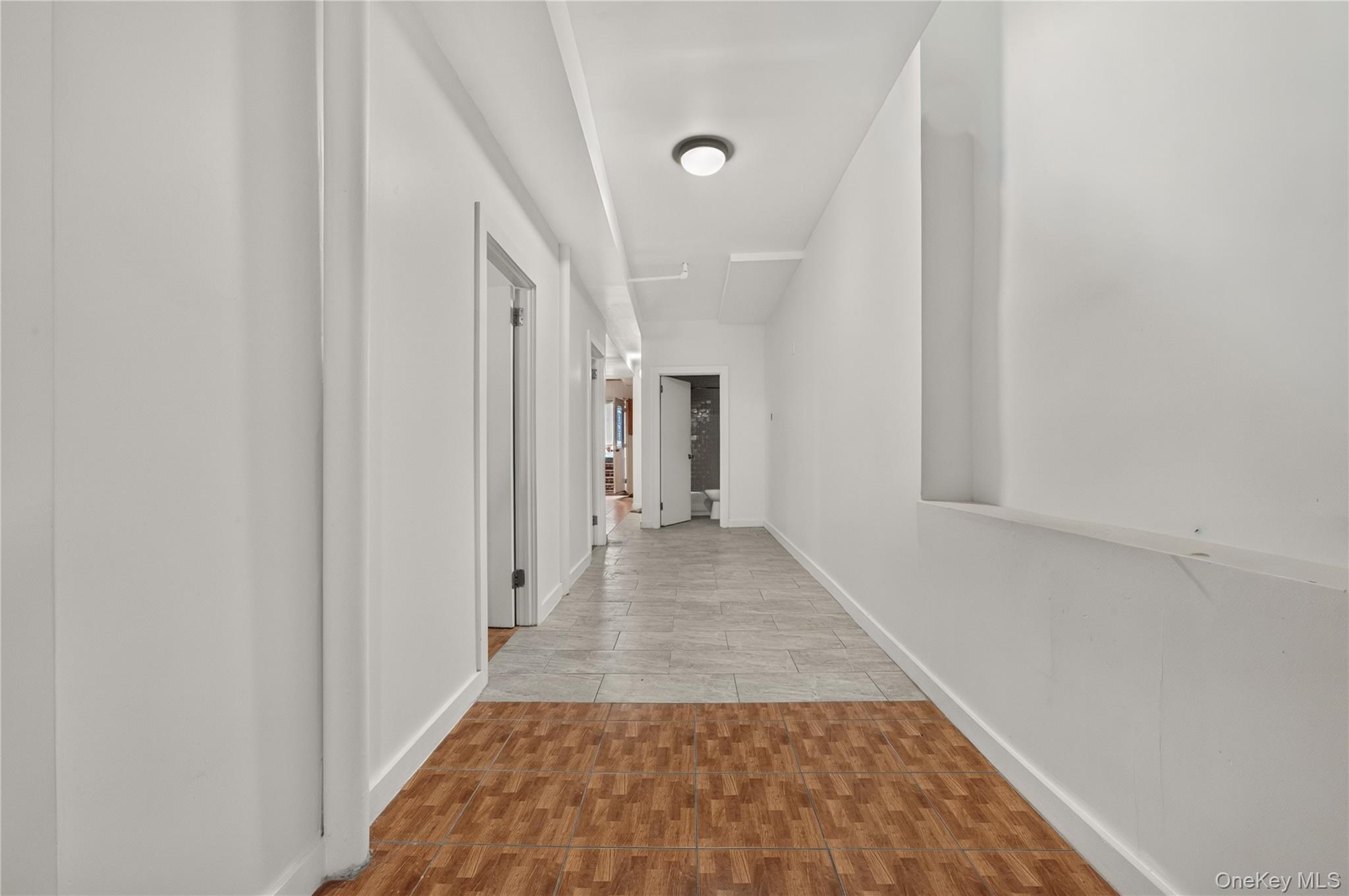 458 Drew Street Property Photo 18