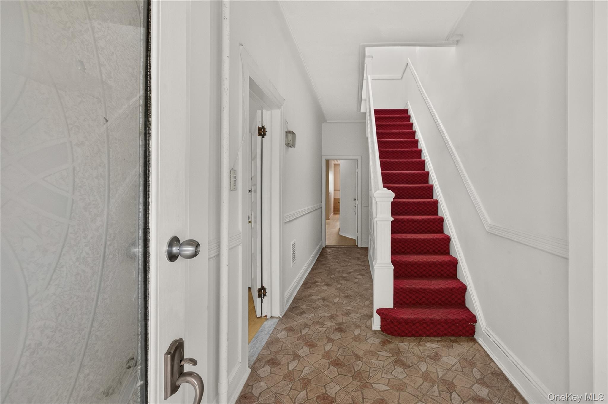 458 Drew Street Property Photo 27
