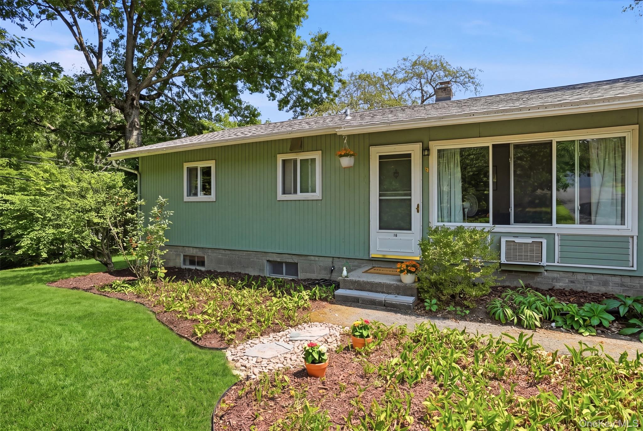 18 Harrington Street Property Photo 2