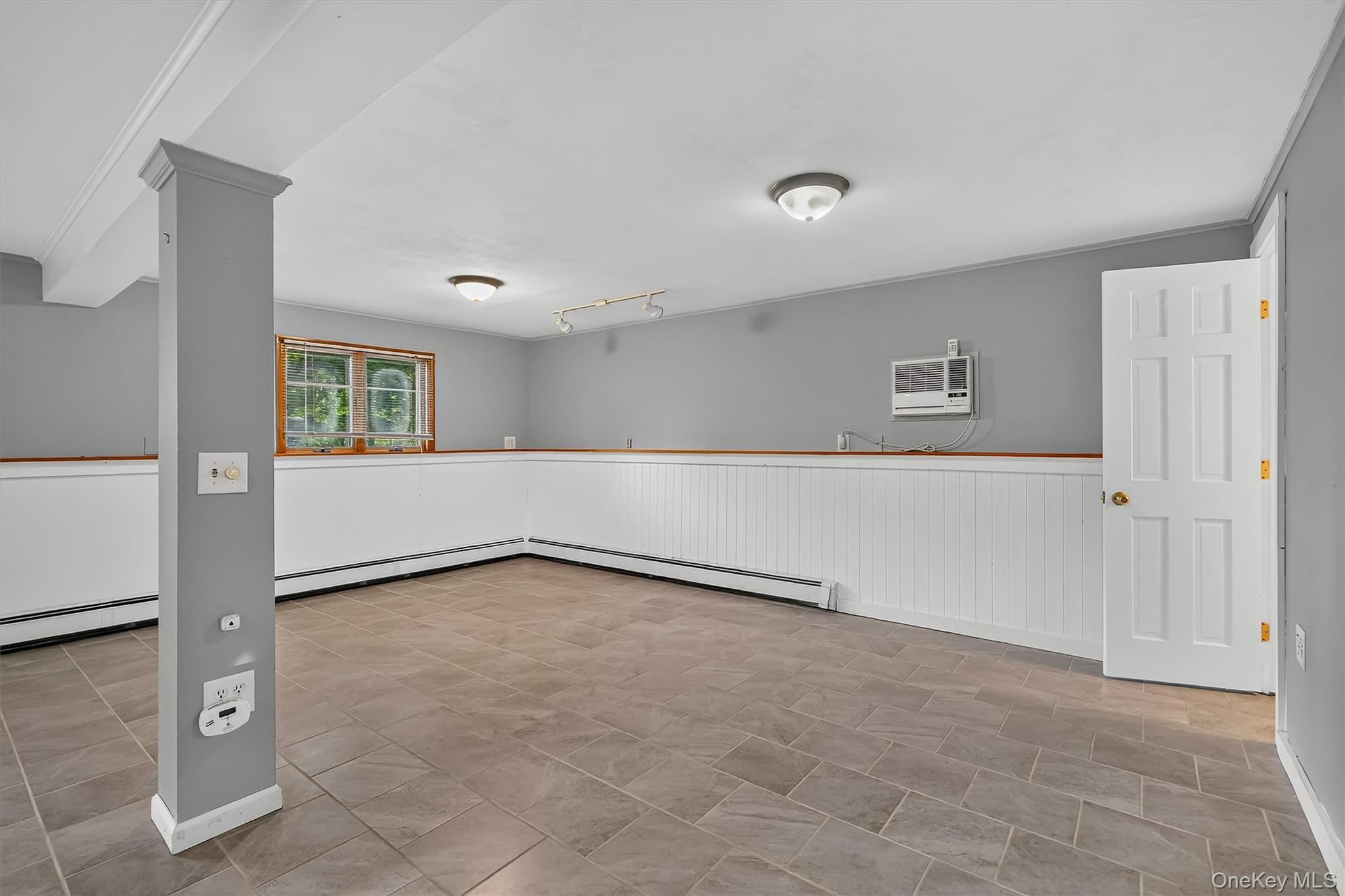 8 Bridle Lane Property Photo 25