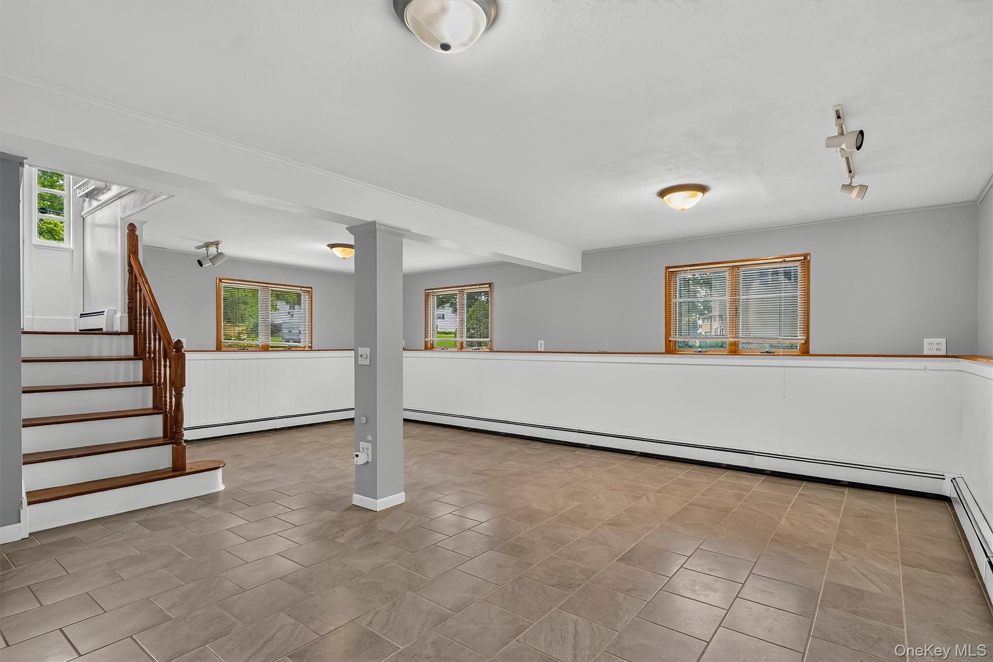 8 Bridle Lane Property Photo 26