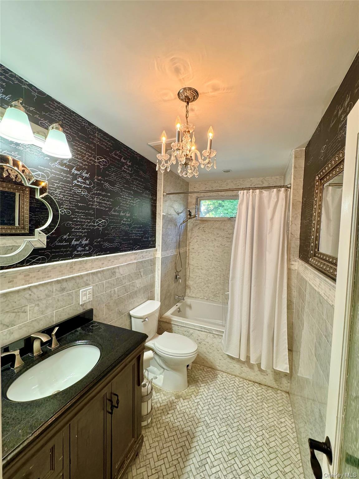 524 Beach 133rd Street Property Photo 9