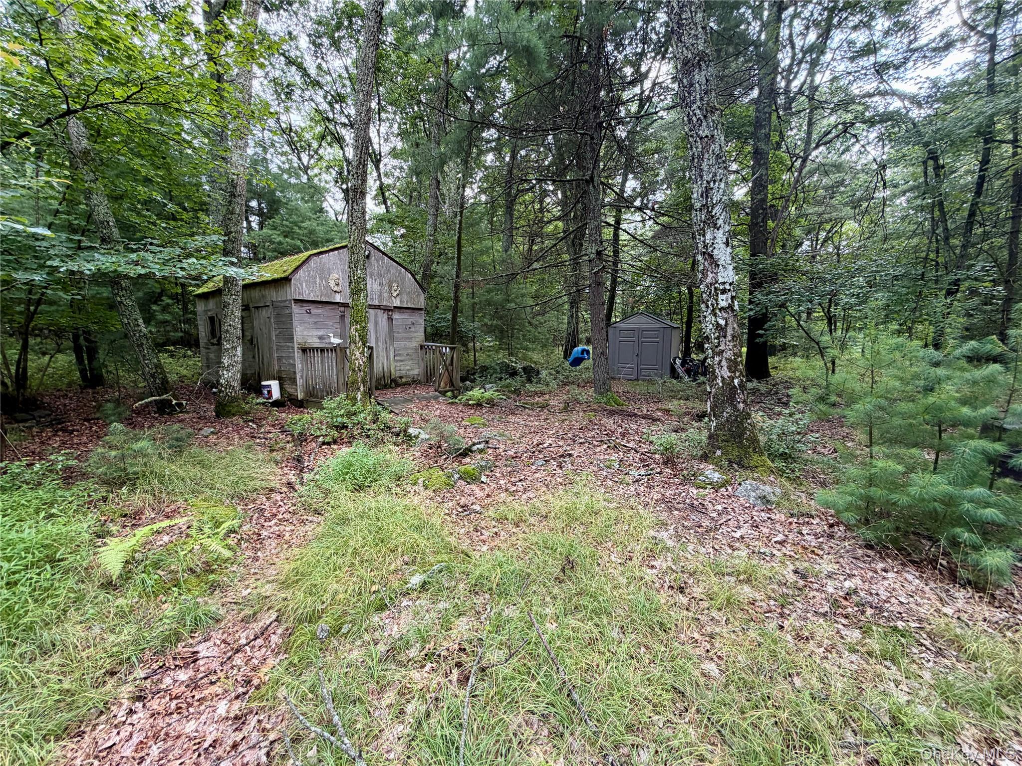 21 Huron Trail Property Photo 6