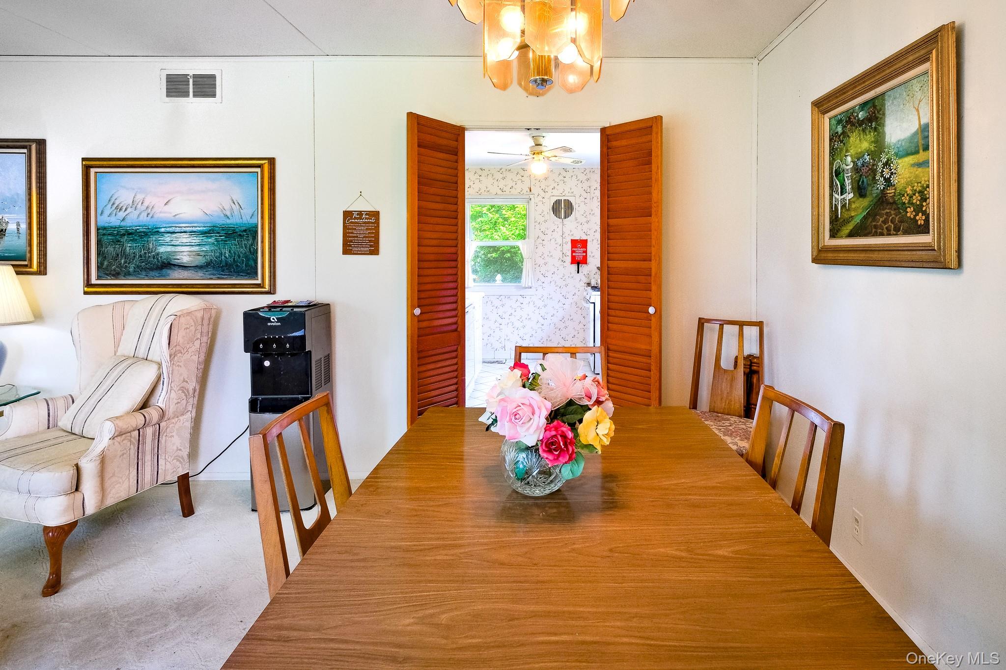 121 Windermere Drive Property Photo 10