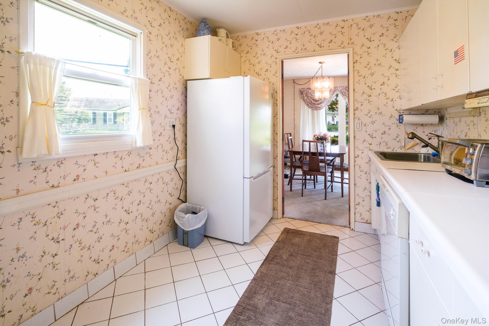 121 Windermere Drive Property Photo 11