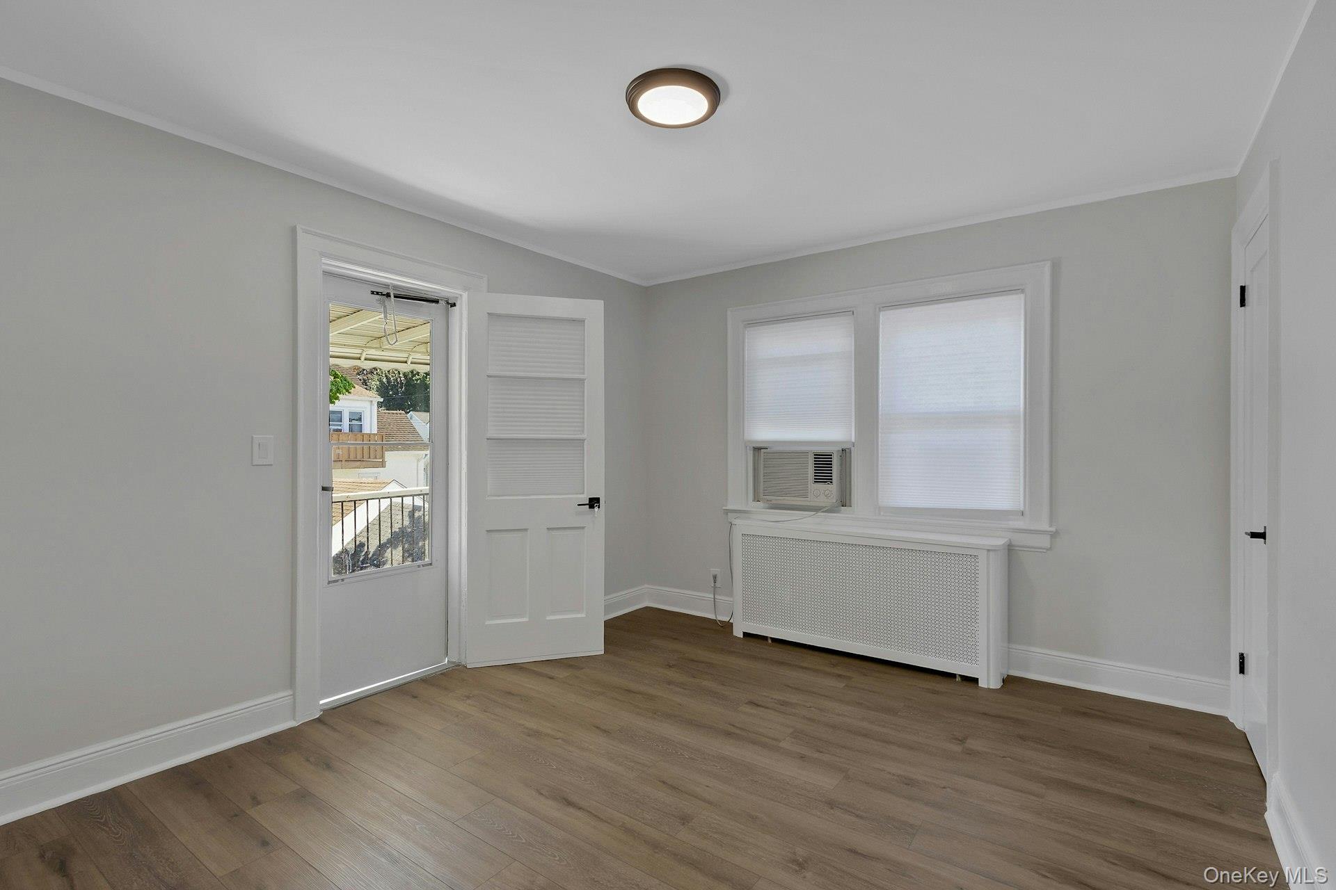 64 Lyons Road 2 / 2nd Floor Property Photo 16